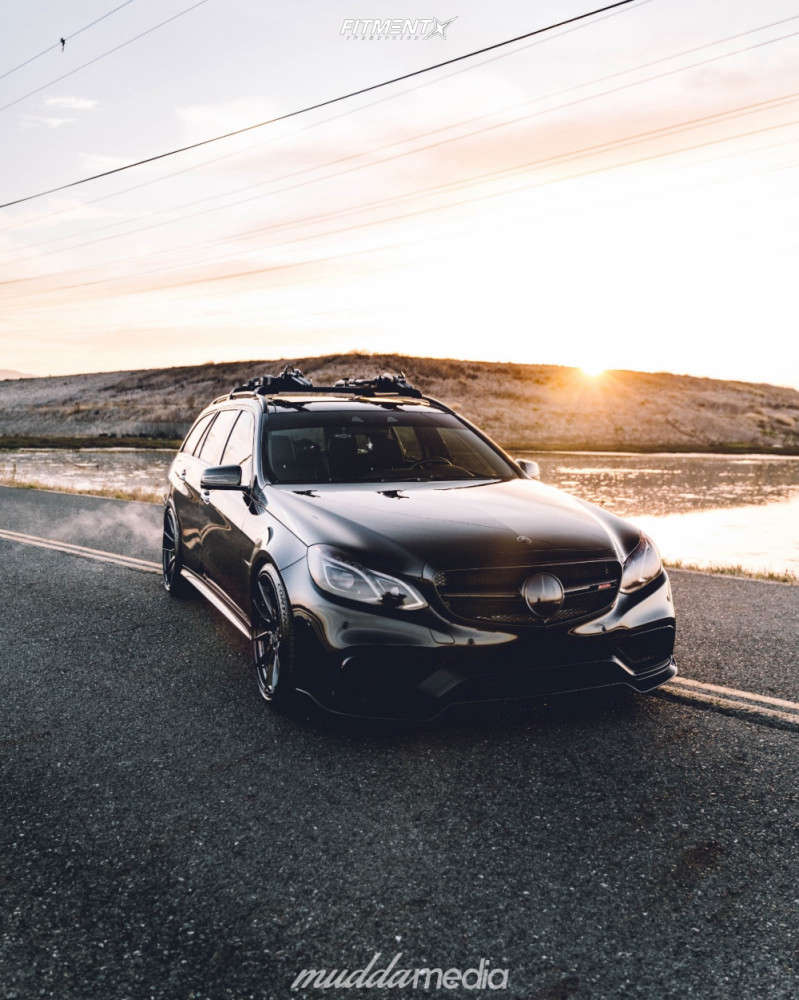 799x1000  Mercedes-Benz E63 AMG S 4Matic 2014 года с 20x9,5 BC Forged Hca162 и Continental 245x30 на койловерах | 822168 | Фитинг Индастриз