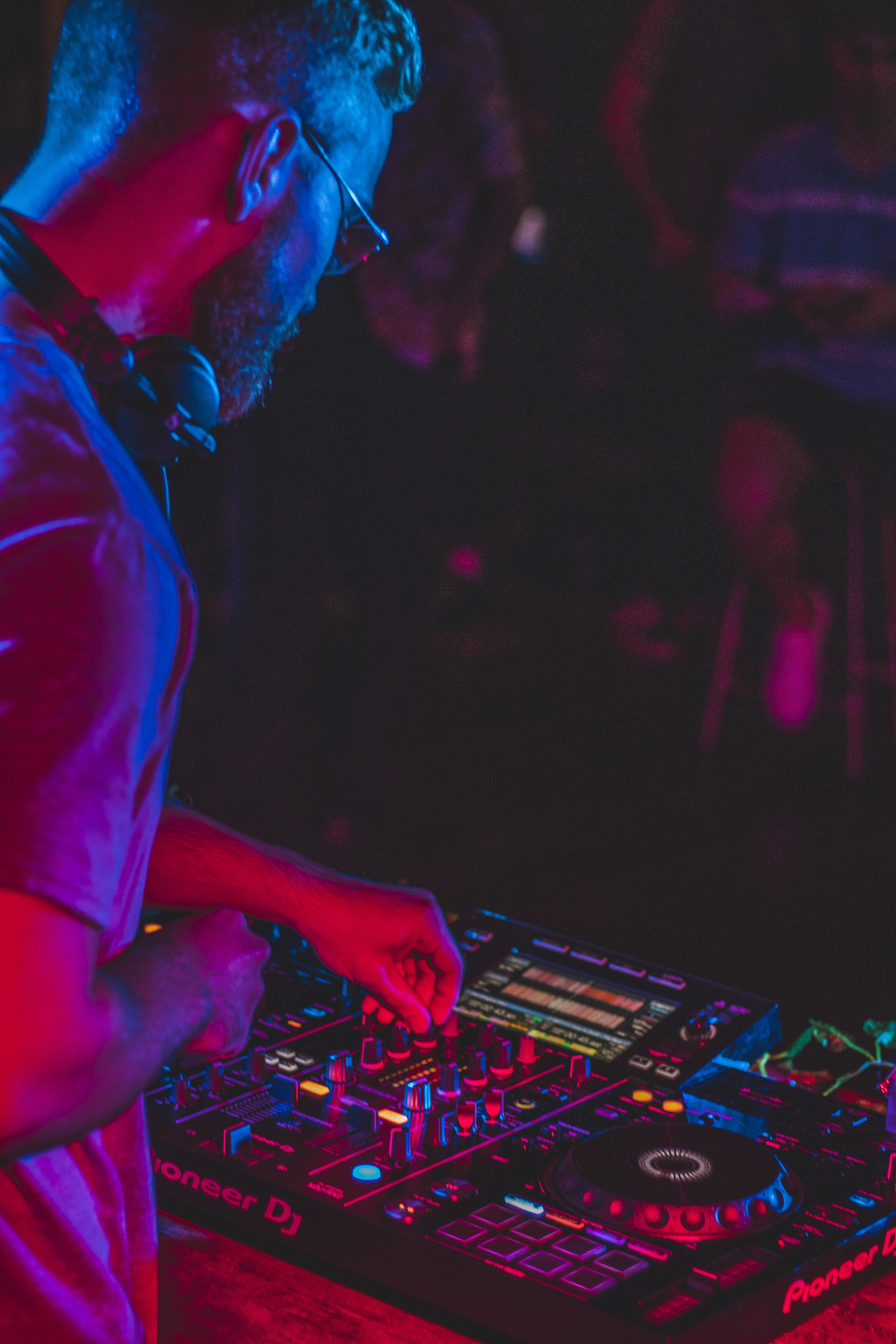 4000x6000  100+ фотографий Edm | Загрузите бесплатные изображения на Unsplash