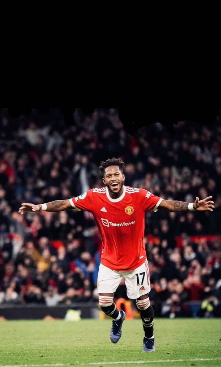 724x1200  Фред | Манчестер Юнайтед | Чемпионы Манчестер Юнайтед, футболист Фред, болельщики Манчестер Юнайтед