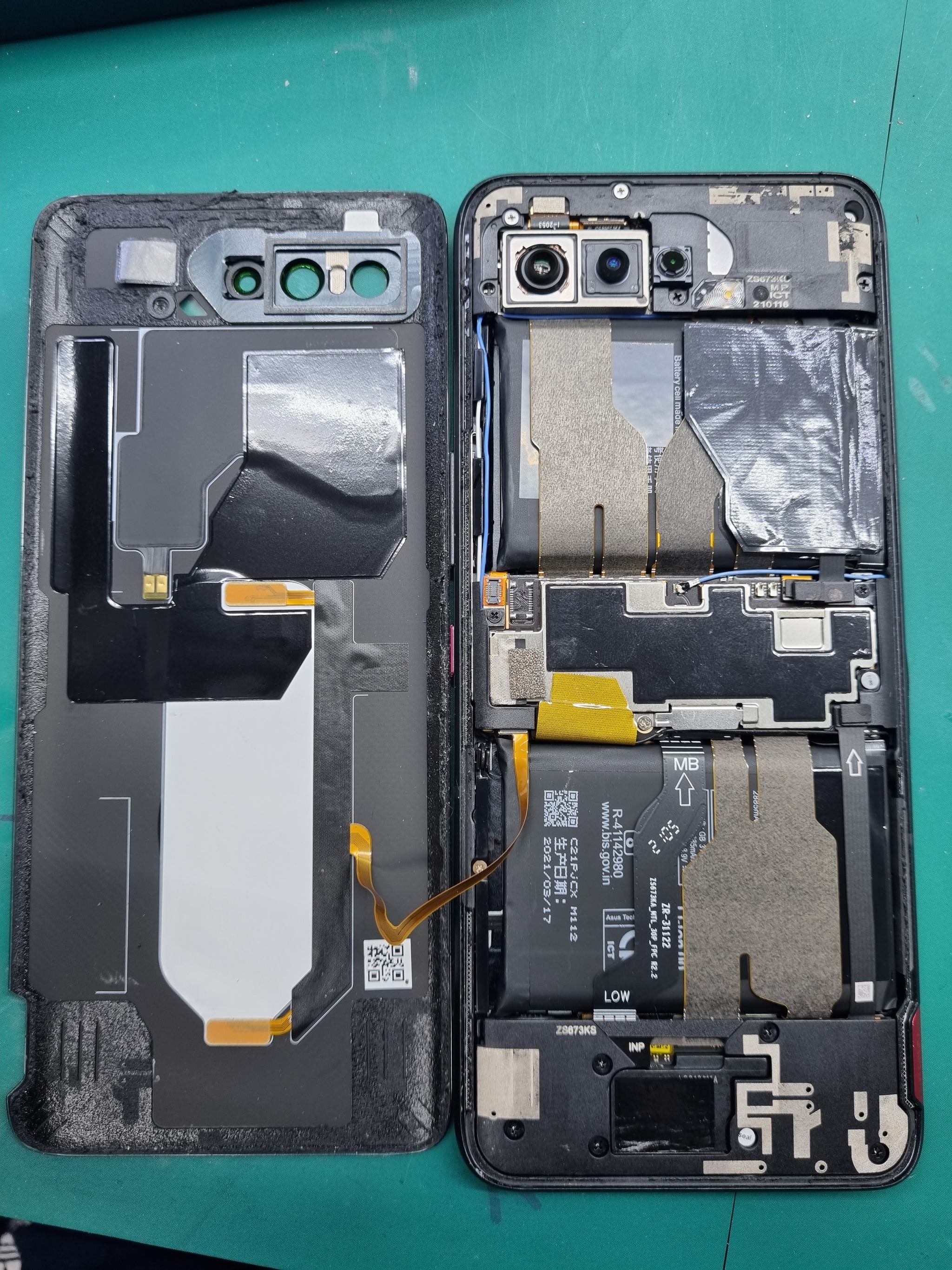 2048x2731  Игровой говорите? Asus Rog Phone 5. Официально восстановленный | Пикабу