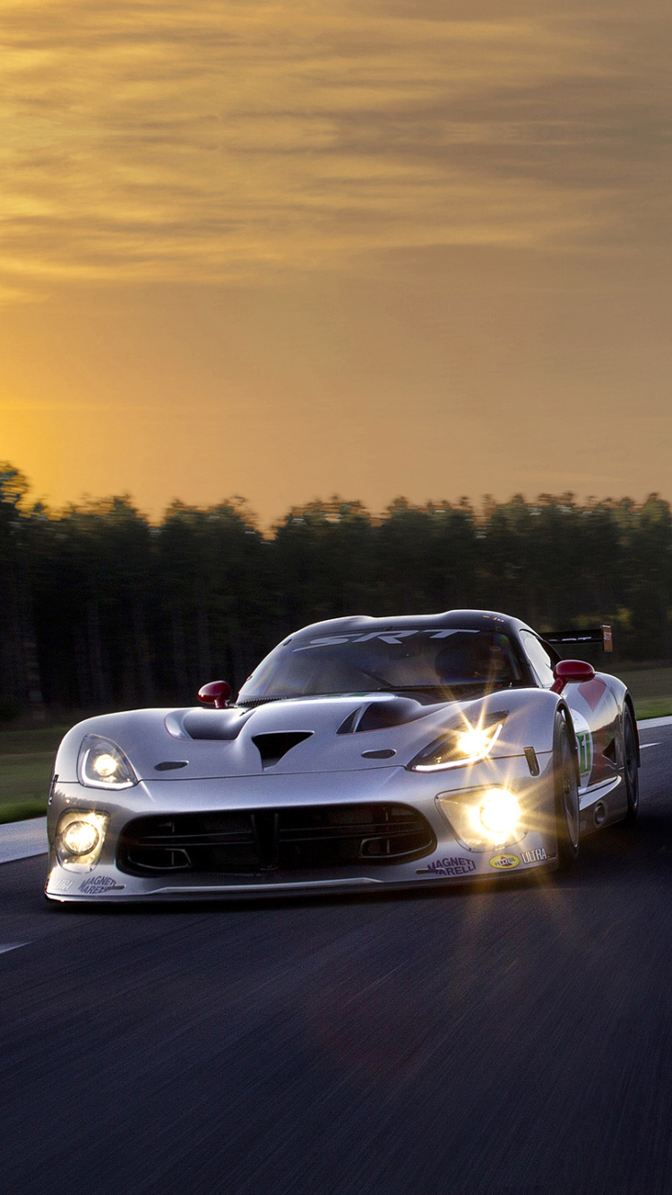 750x1334  Скачать обои «Dodge Viper Gts R» на телефон, бесплатные HD картинки «Dodge Viper Gts R»