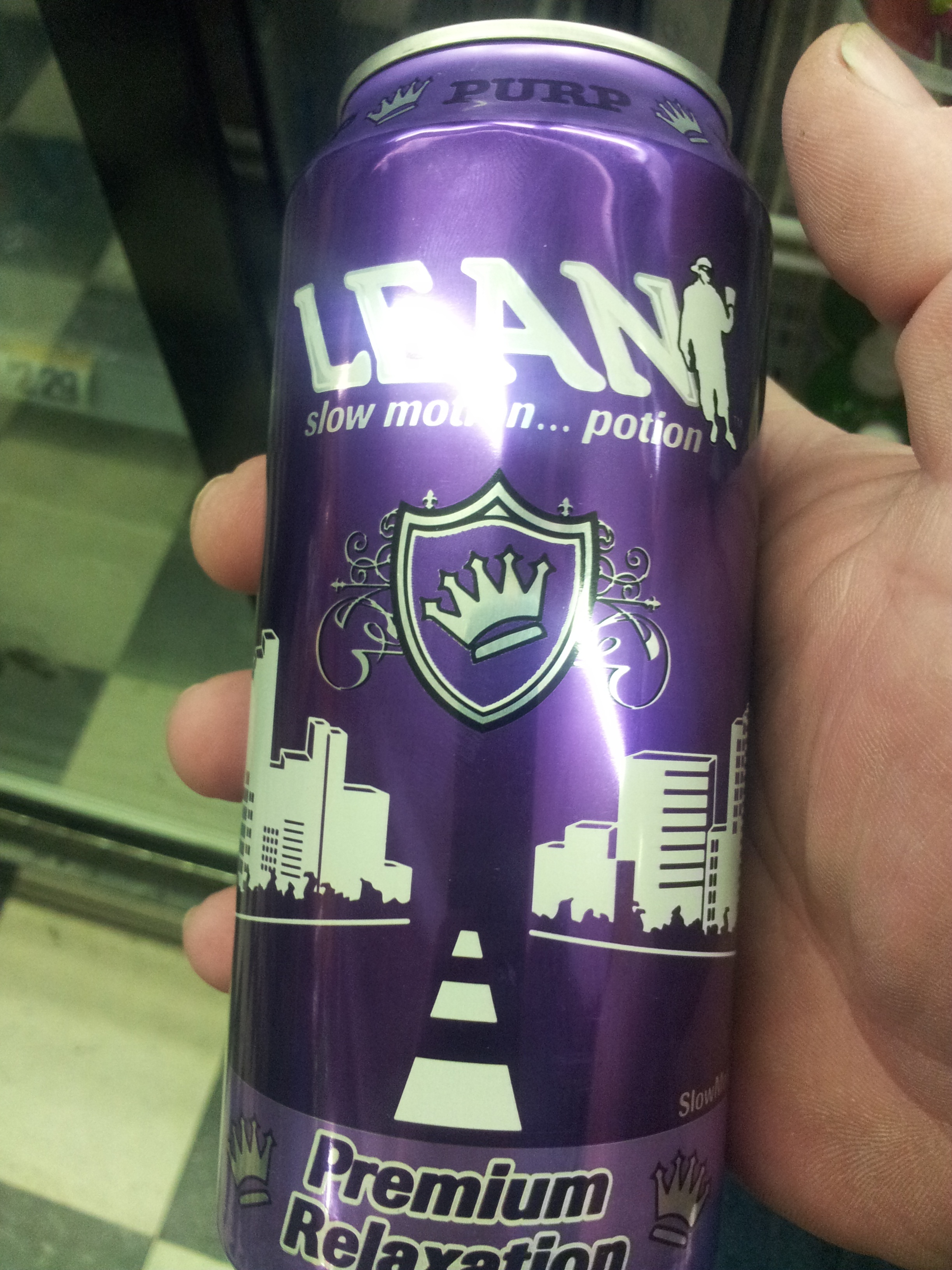 2448x3264  Фиолетовый напиток с лимоном на вечеринке Бонда фото фон и изображение для бесплатного скачивания - Pngtree