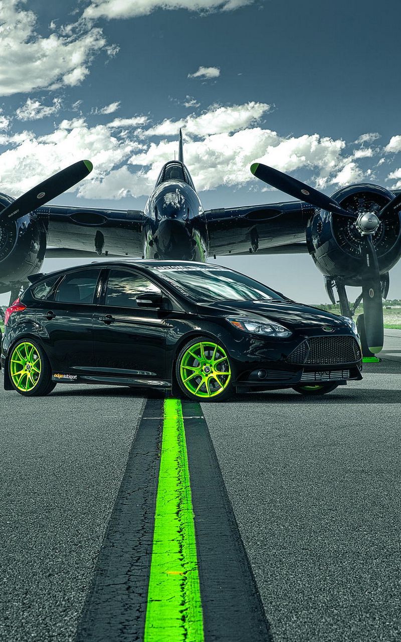 800x1280   Скачать обои 800x1280 ford focus st ford plane взлетно-посадочная полоса samsung galaxy note gt-n7000 meizu mx2 hd background