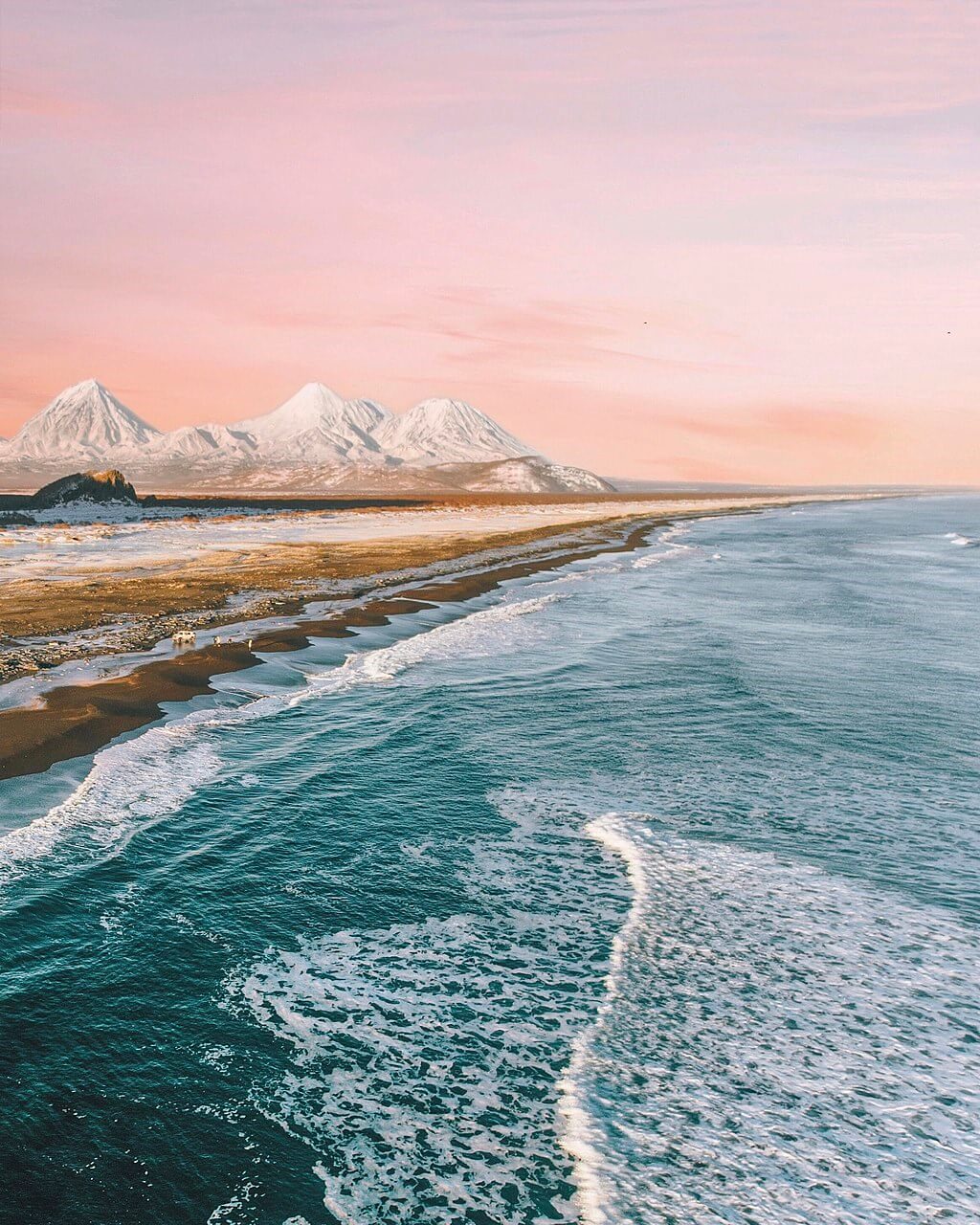 1024x1280  Комфорт туры на Урал в 2024 году из СПб