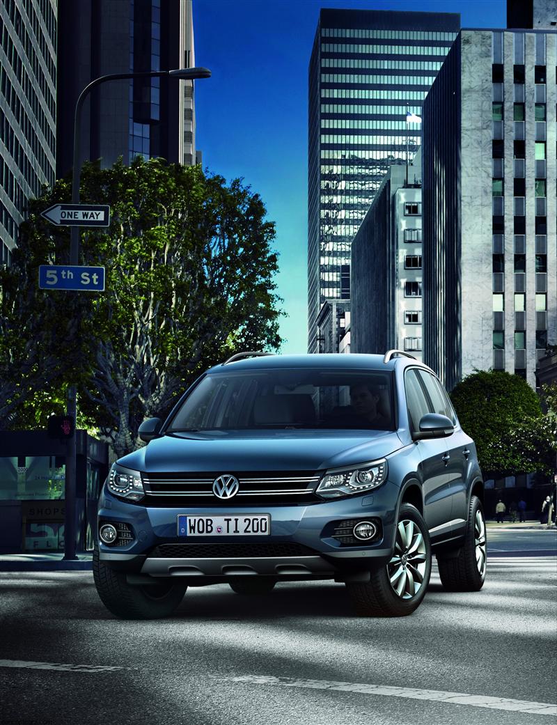 800x1041   Volkswagen Tiguan R-Line 4K обои 2020 5K 8K Cars # 1639 