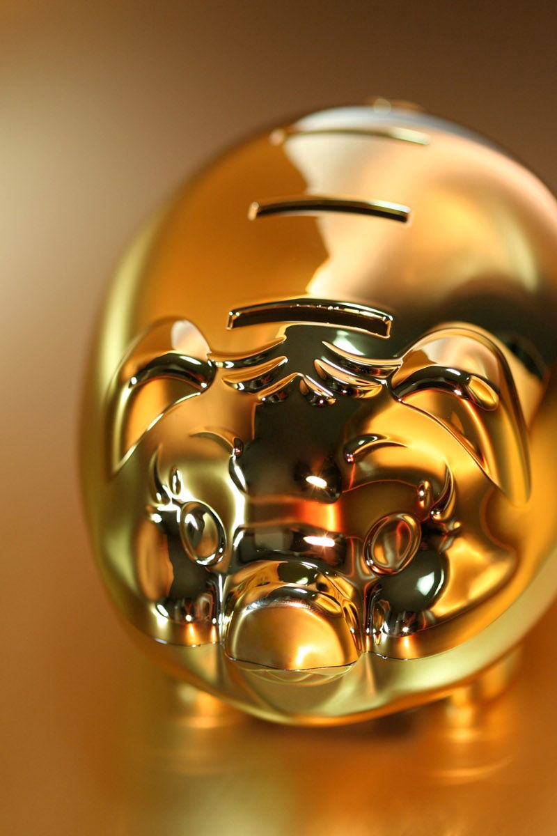 800x1200  Скачать 800x1200 копилка, сувенир, золотой, свинья обои, картинки iphone  4s/4 for parallax