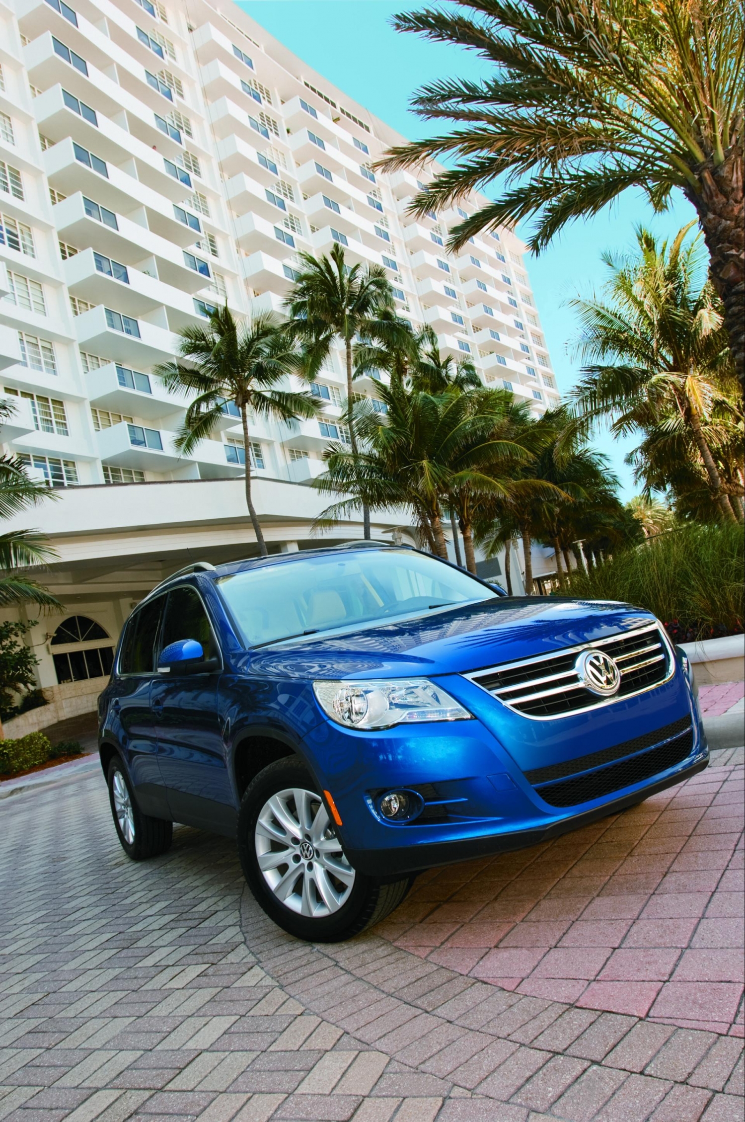 1500x2258   Volkswagen T-Roc синий автомобиль SUV 1080x2160 Обои | Volkswagen Car Blue car