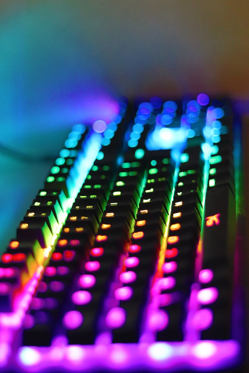 800x1200  Красочная клавиатура | Дизайн игровой комнаты, Настройка компьютера, Обои с розами