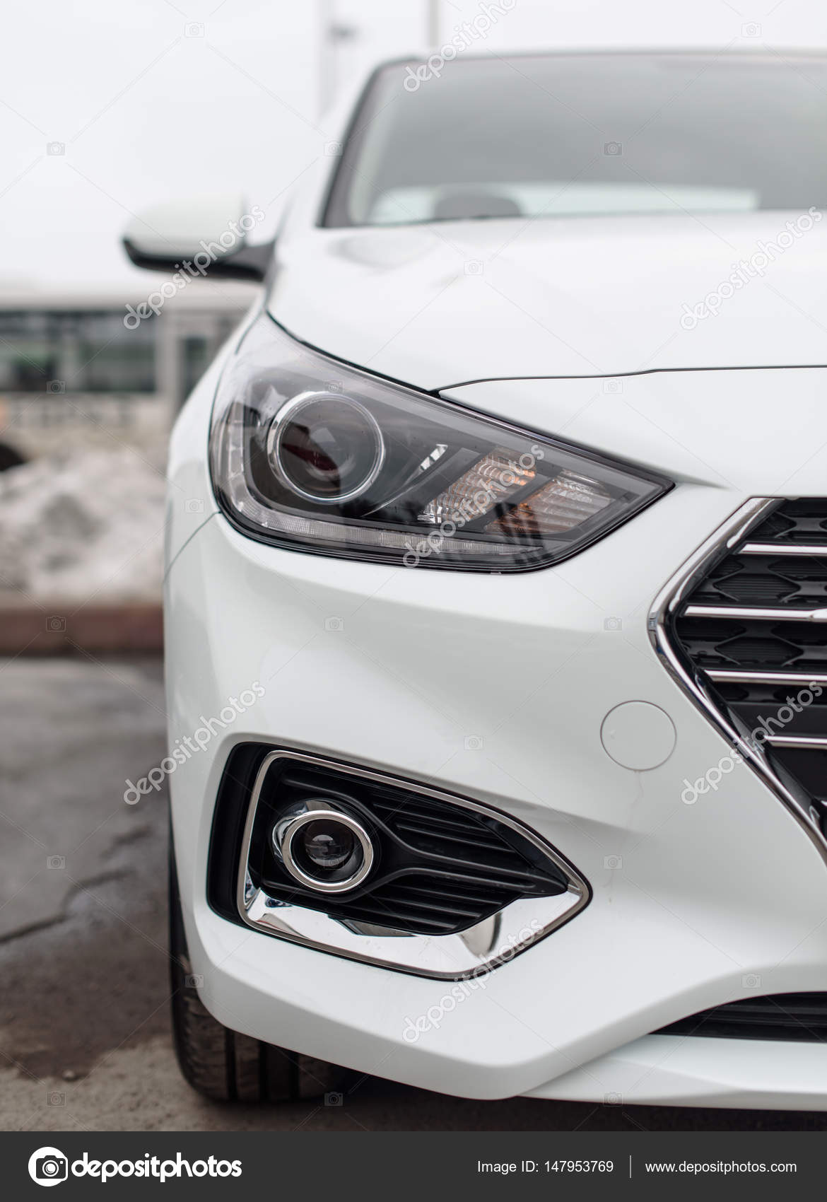 1170x1700  Новокузнецк, Россия - 25 марта 2017 г.: Лампа Hyundai Accent (Solaris) – Стоковое редакционное фото © Konstantinp #147953769