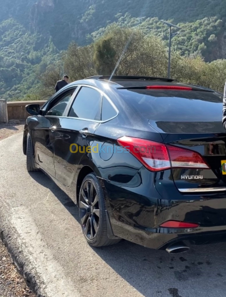 777x1019  Hyundai i40 2012 Prestige - Беджая Алжир
