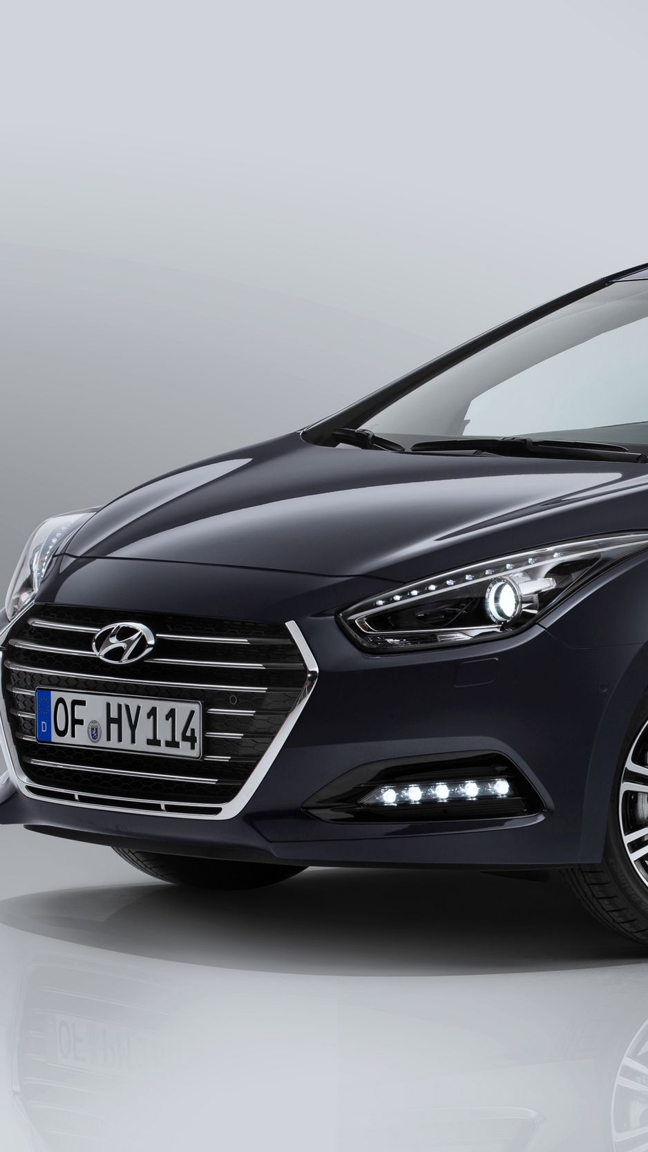 938x1668  Скачать обои QHD «Горная вершина под голубым небом» | Обои.com