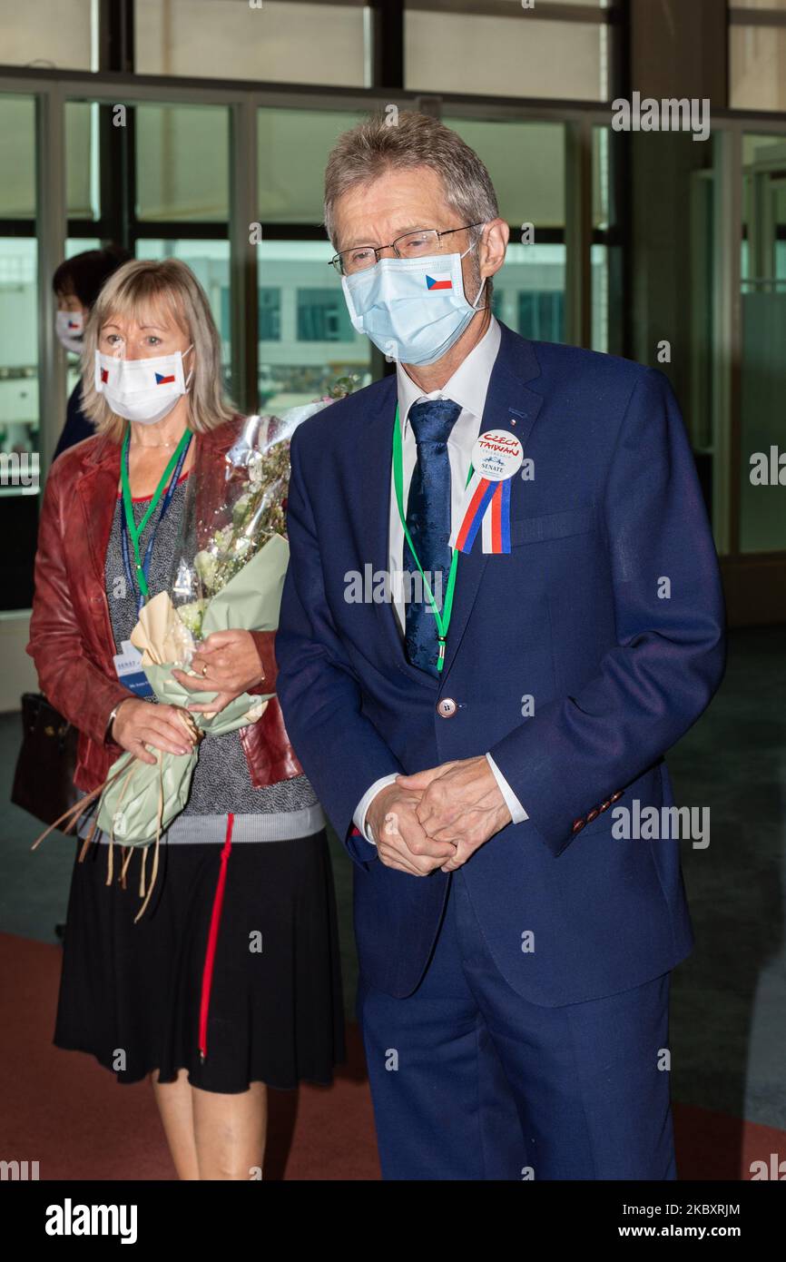 866x1390  Практика имплантации в США, зима 2022 г., том 15, № 4, автор: MedMark, LLC - Issuu