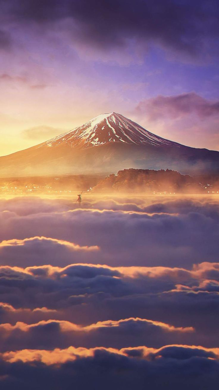 736x1308  Над облаками iPhone обои | Обои для iphone, Над облаками, Золотые обои iphone