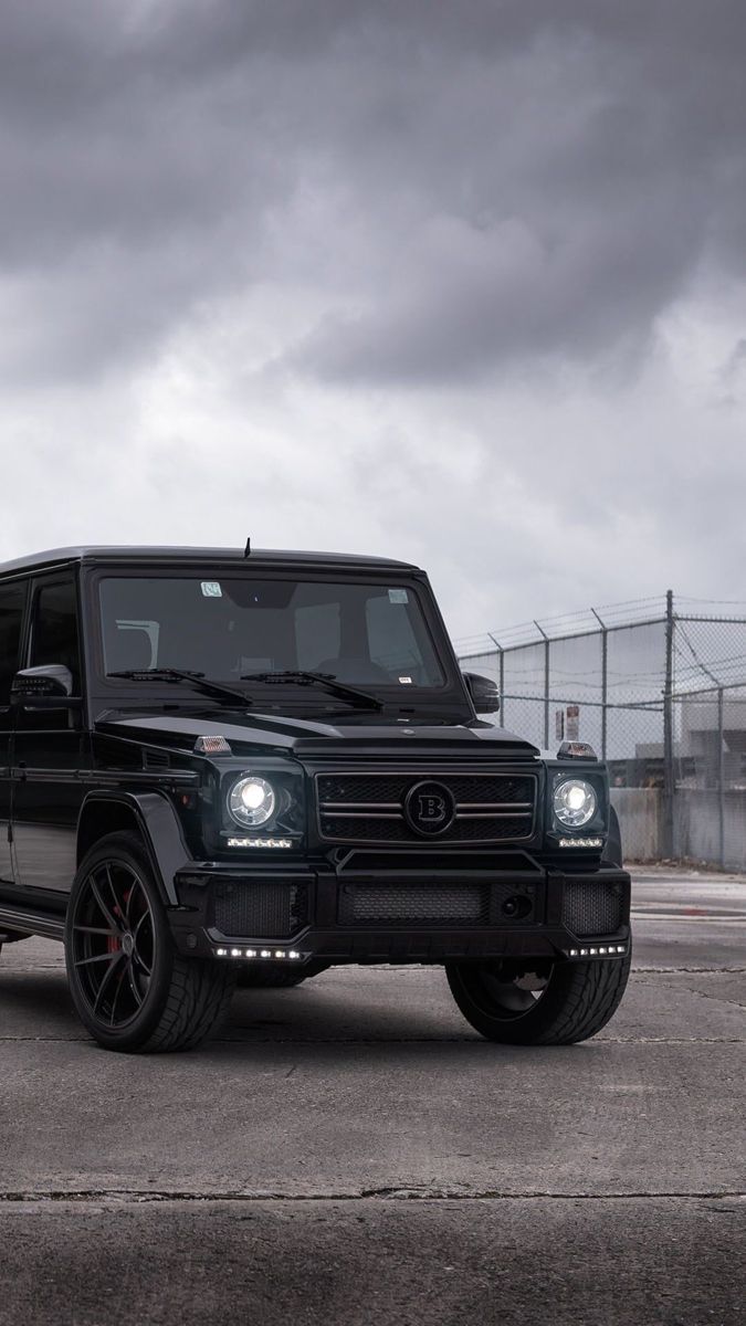 675x1200  Mercedes Benz AMG G class стоковые фотографии и изображения в высоком разрешении — Alamy