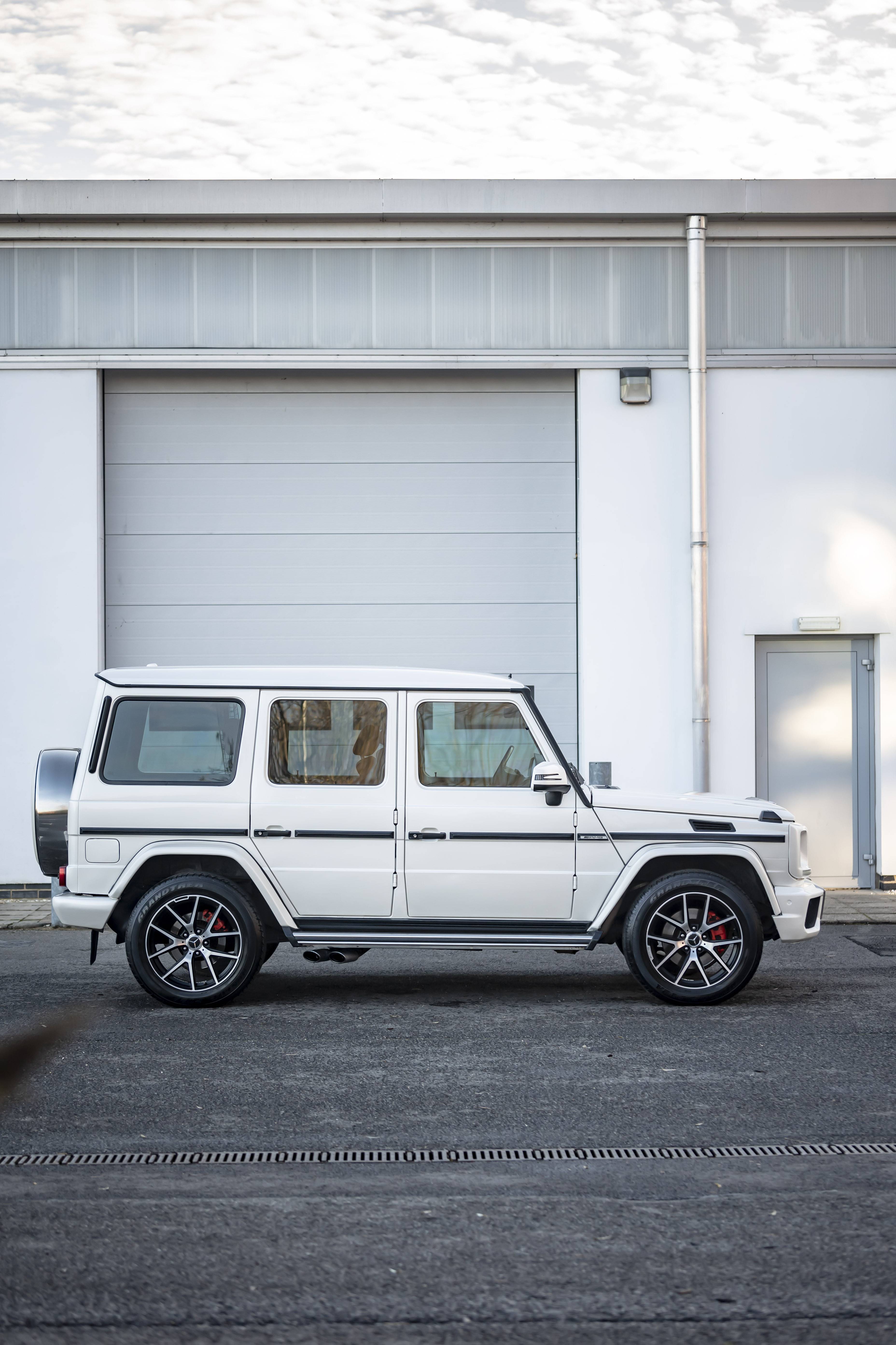 3712x5568  Mercedes, колесо, HD обои для телефона | Пикпикселей