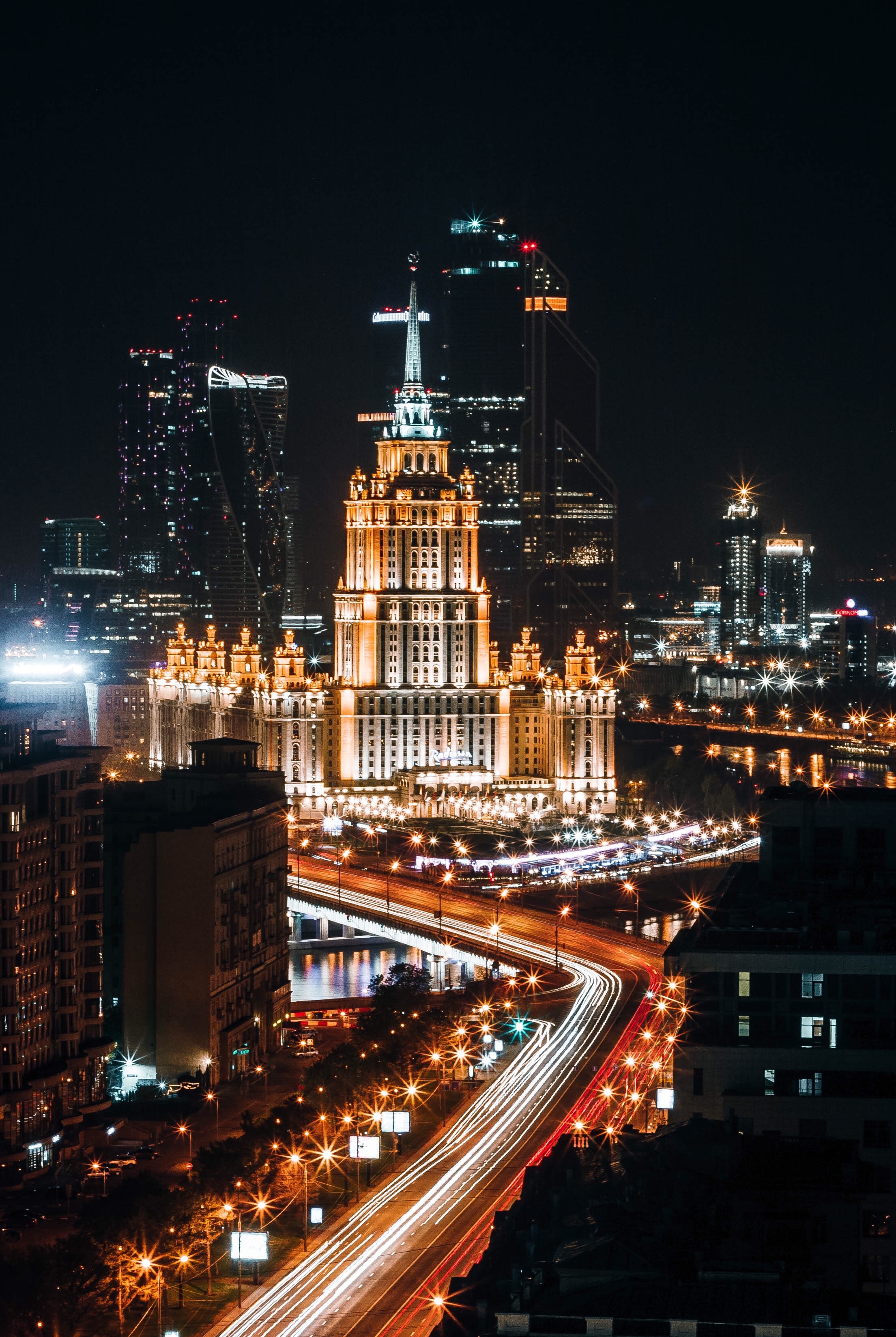 2209x3295  Московская ночь фотографии | Загрузите бесплатные изображения на Unsplash