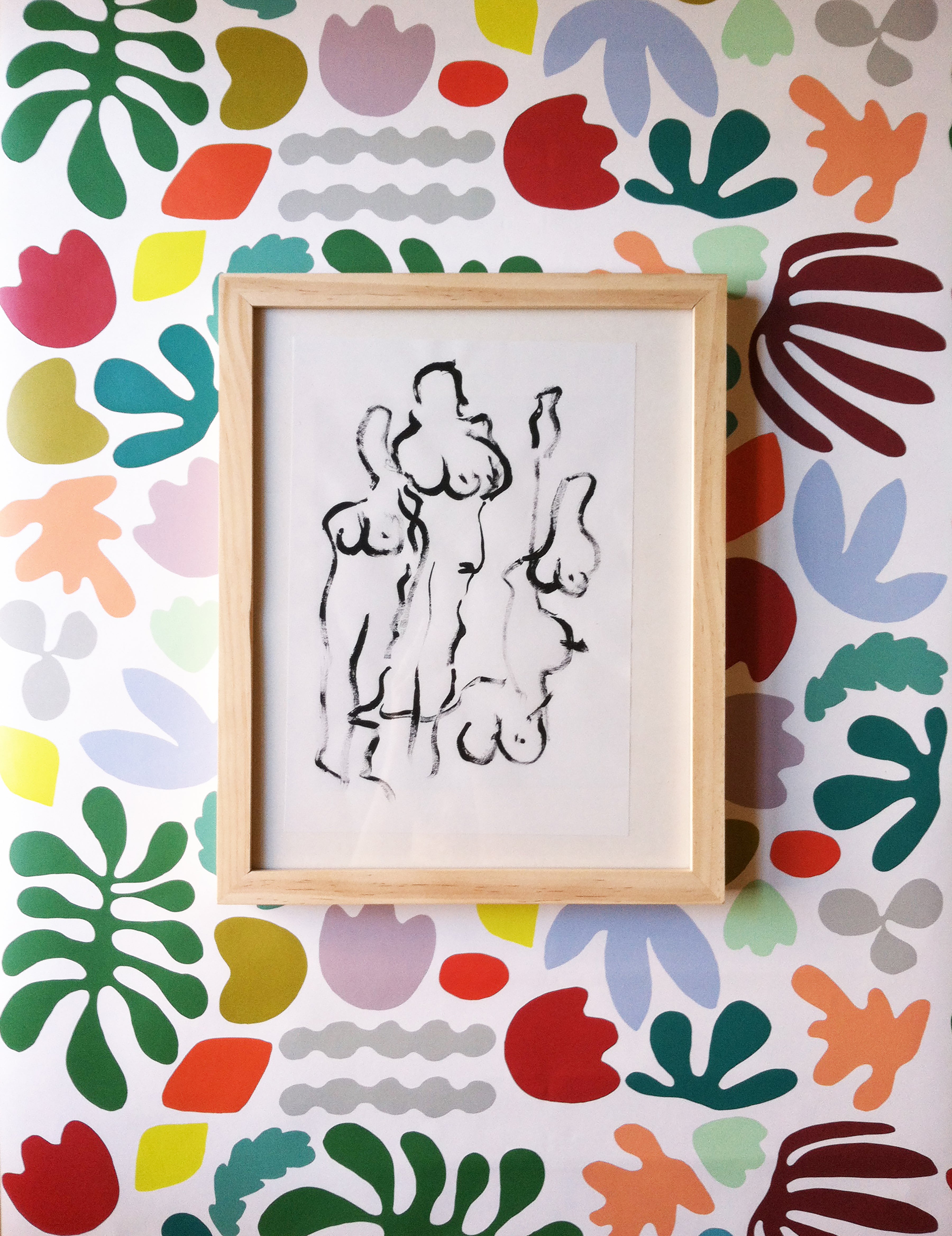 3600x4671  Разноцветные обои Muse – Компания Кейт Заремба