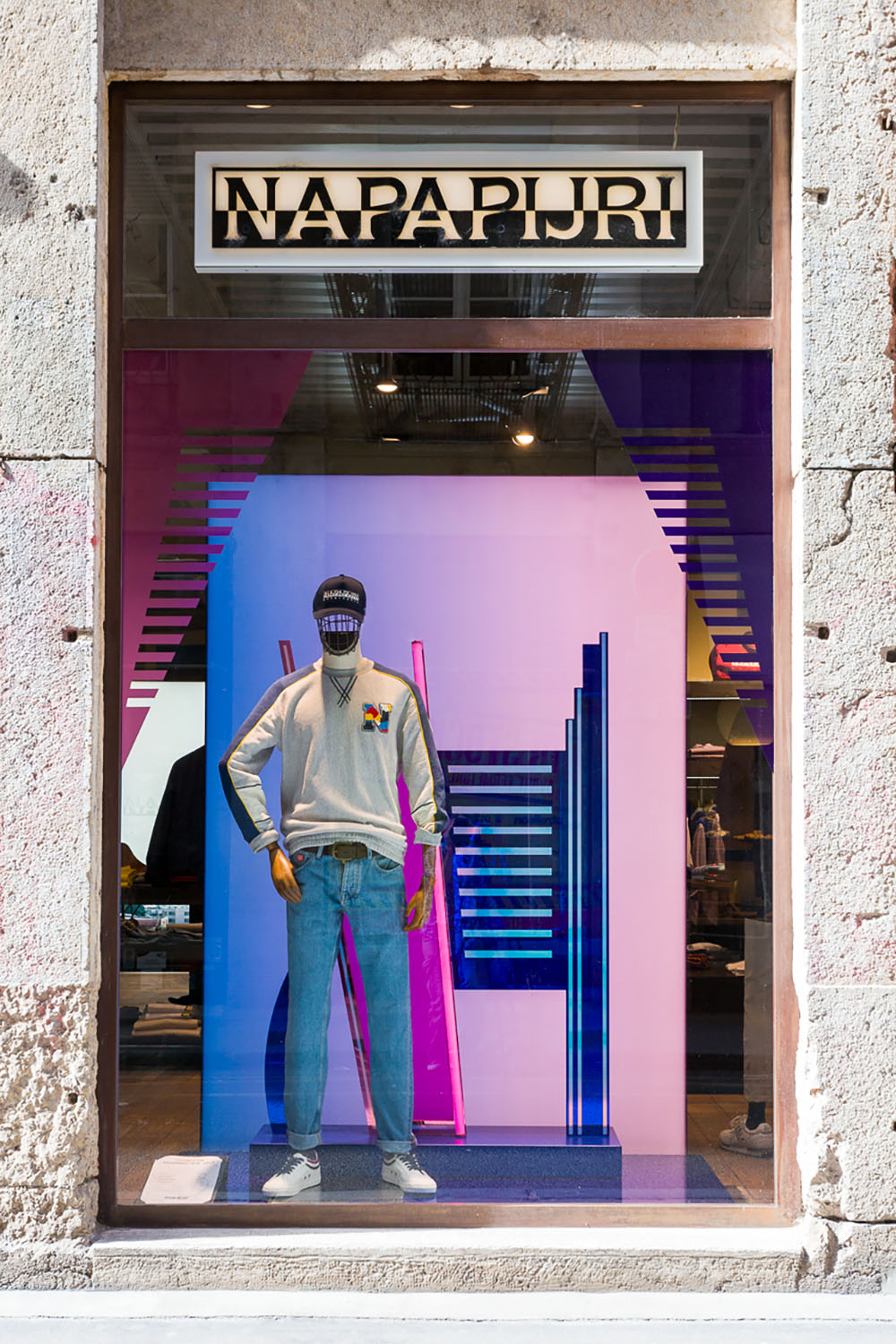 1000x1500  Куртка Napapijri Boy's K Rainforest Pkt, черная (черный 041), 128 (размер: 8): Amazon.co.uk: Fashion