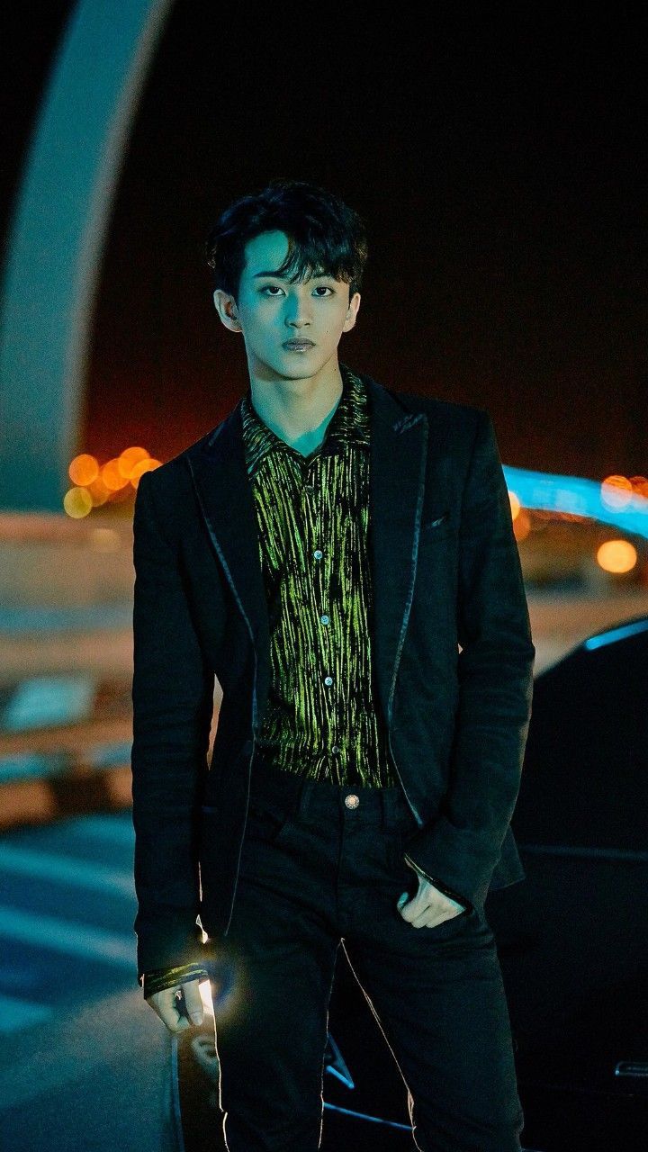 720x1280  NCT-Mark-Lovely-Коллекция обоев | Gambar pacar, Selebritas, Photografi teman