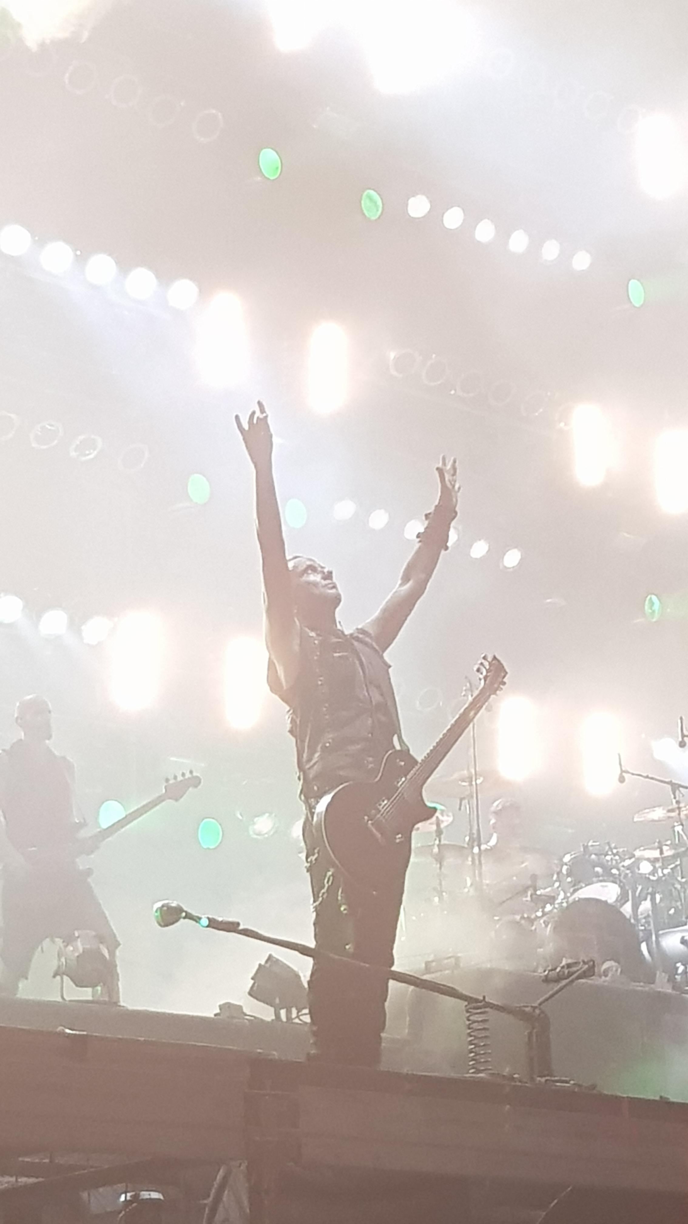2268x4032  Хвалите Sonne : r/Rammstein