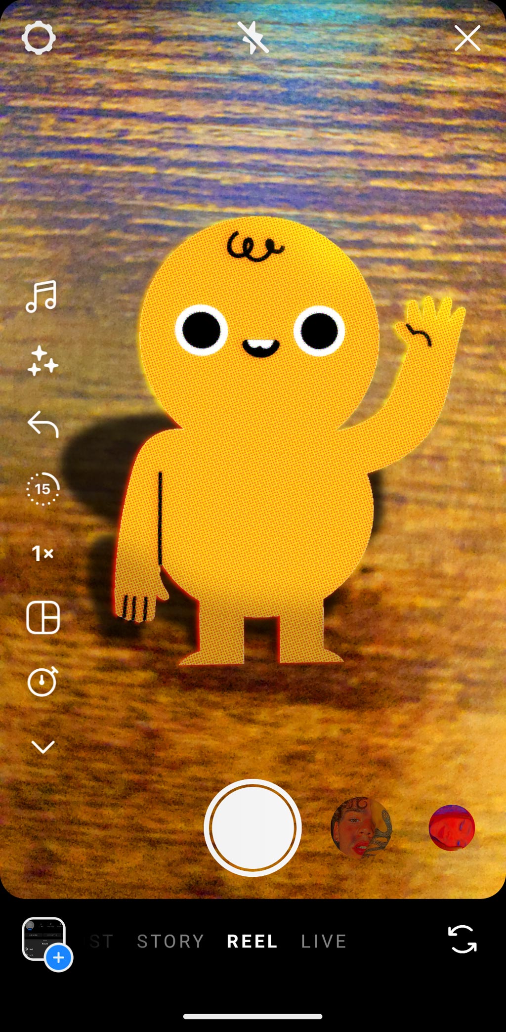 1024x2088  Стоковые фотографии и изображения в высоком разрешении с рольставнями — Alamy