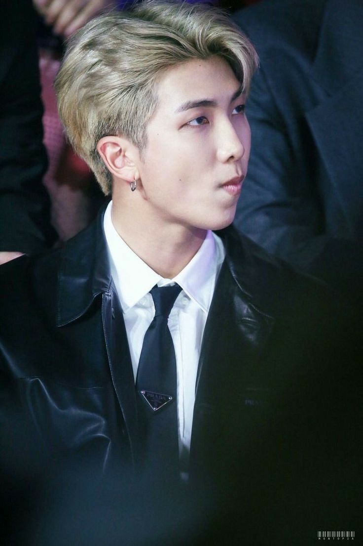 736x1105  Новые красивые и горячие фото и обои BTS RM HD | Ким Намджун, Намджун, рэп-монстр BTS