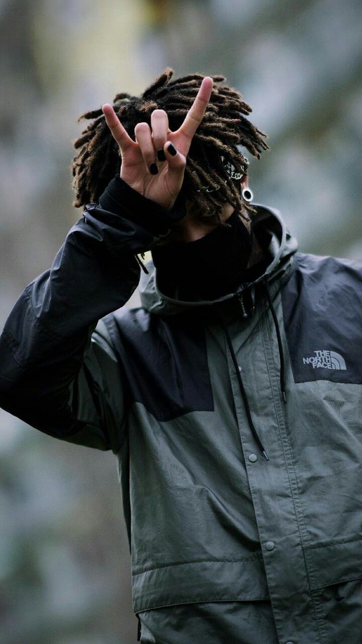 720x1280  Scarlxrd #scarlord #instagram Scarlxrd | Позы для фотографий мужчин, Рэперы, Позы для мужчин