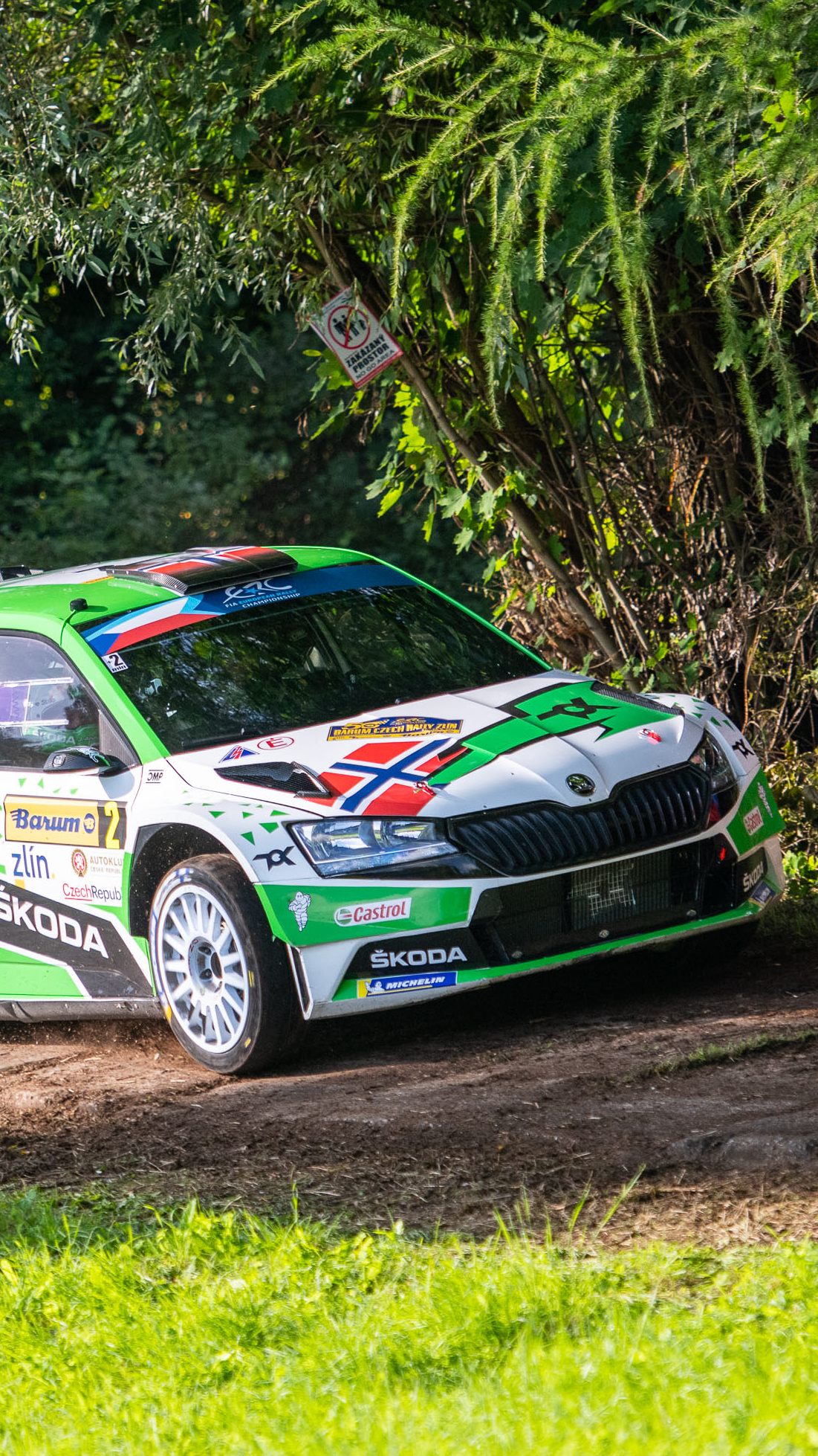 1101x1958  Скачать обои Barum Czech Rally Zlín на телефон - Škoda Motorsport