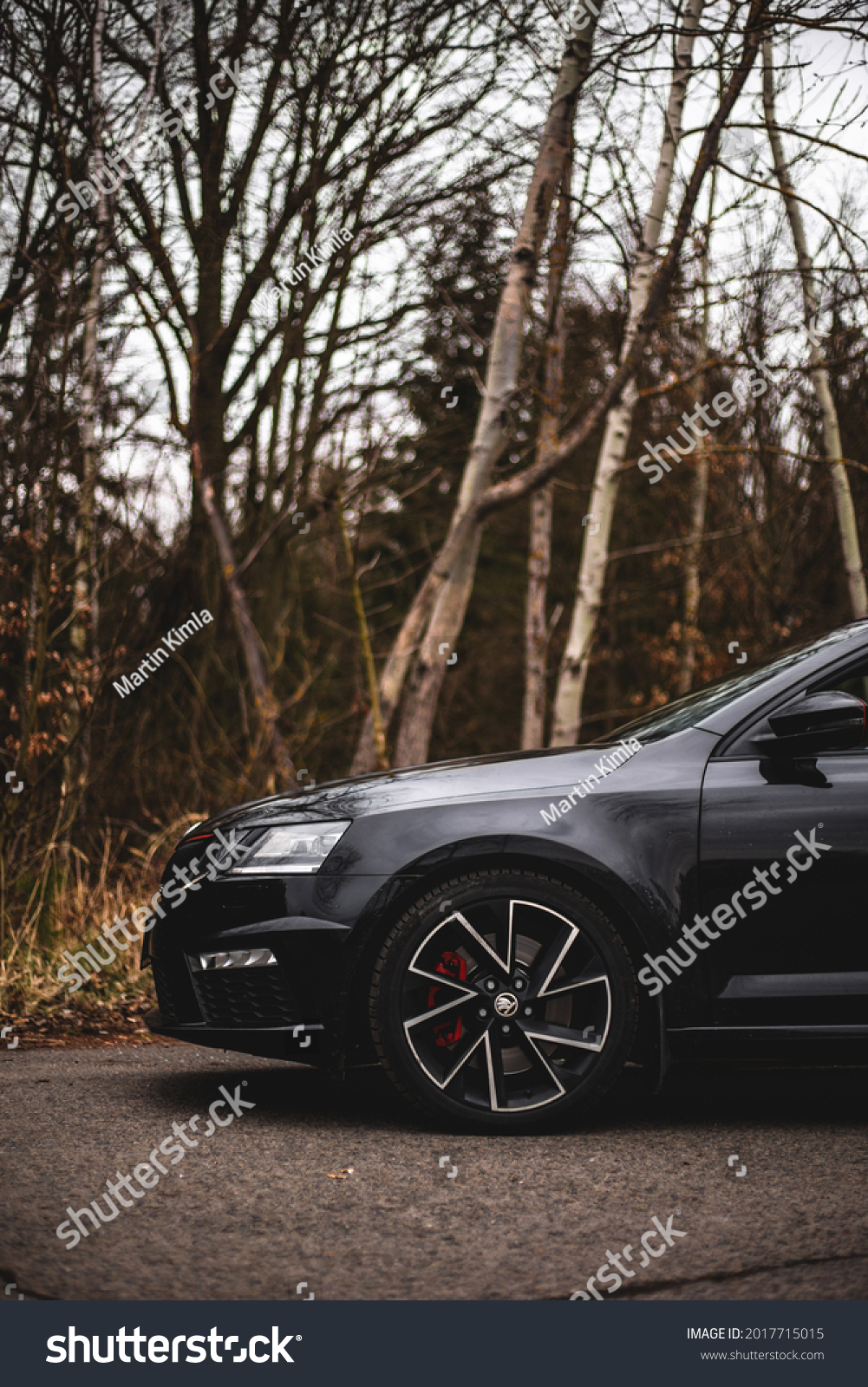 1001x1600  2 064 Skoda on road Картины, стоковые изображения, 3D-изображения и векторные изображения | Шаттерсток