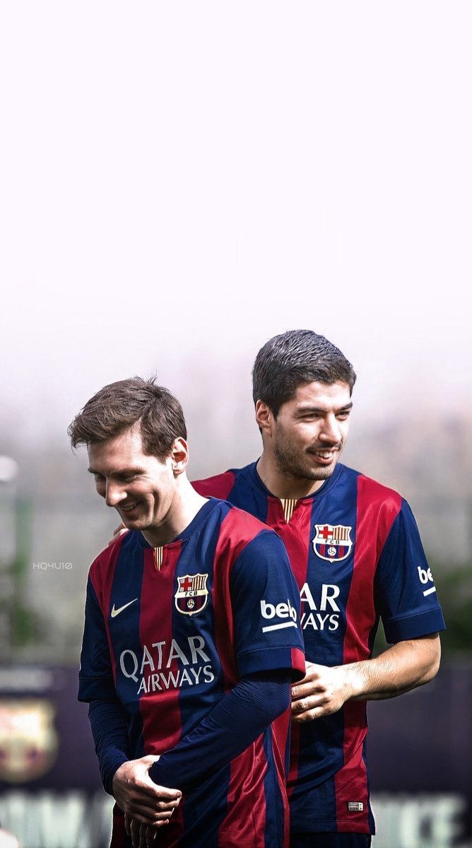 668x1200  🇳🇱Де Йонг на X: «4K #Wallpapers Лионель Месси × Луис Суарес https://t.co/OYkz23PbhS» / X