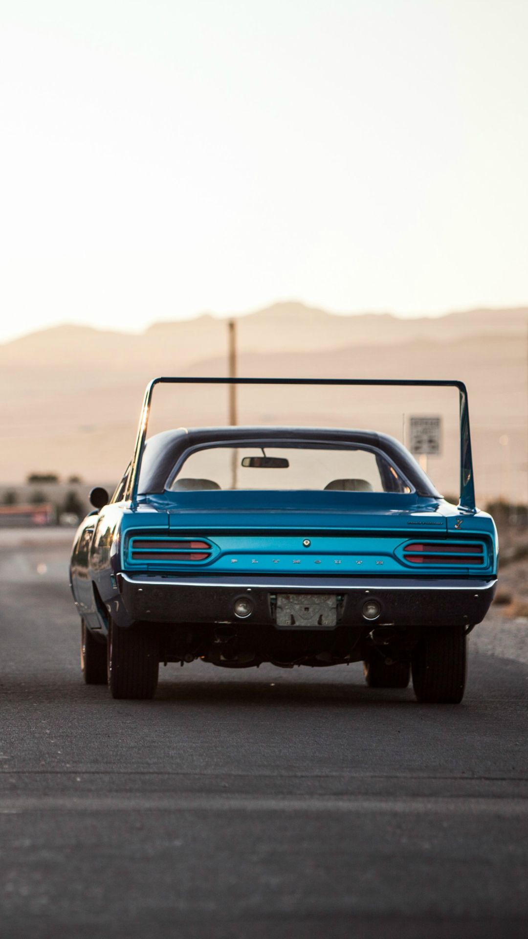 1080x1920  Скачать обои \"Плимут Суперберд\" на телефон в высоком качестве, вертикальные  картинки \"Плимут Суперберд\" бесплатно