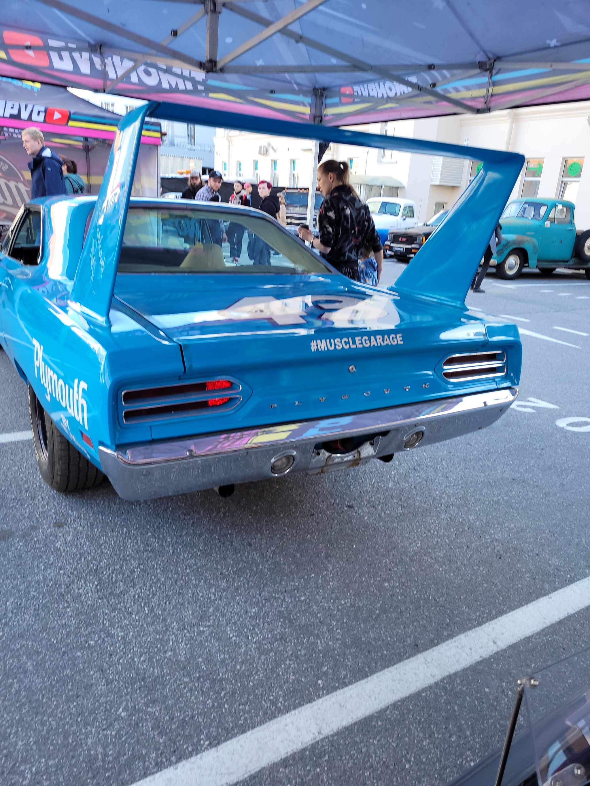 2048x2731  Мой фоторепортаж с фестиваля ретроавтомобилей | Пикабу