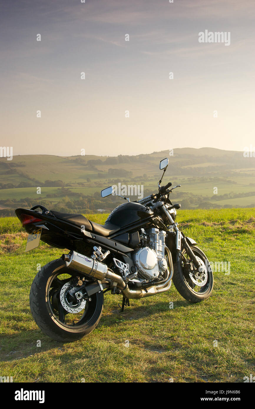 866x1390  Suzuki Bandit - Фотографии и материалы в Hoher Auflösung – Alamy