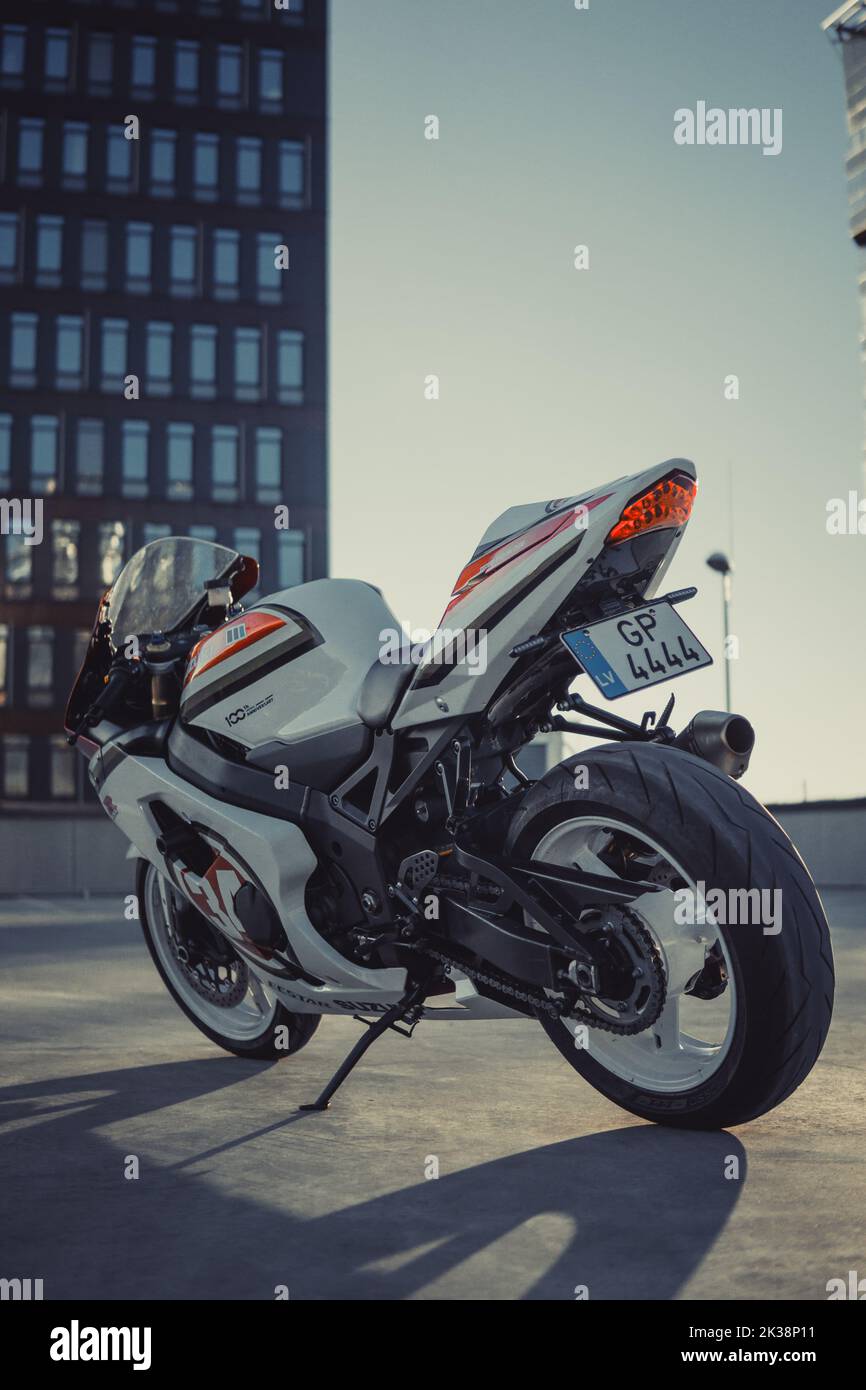 866x1390  Jawa42, мотор, мотоцикл, HD обои для телефона | Пикпикселей