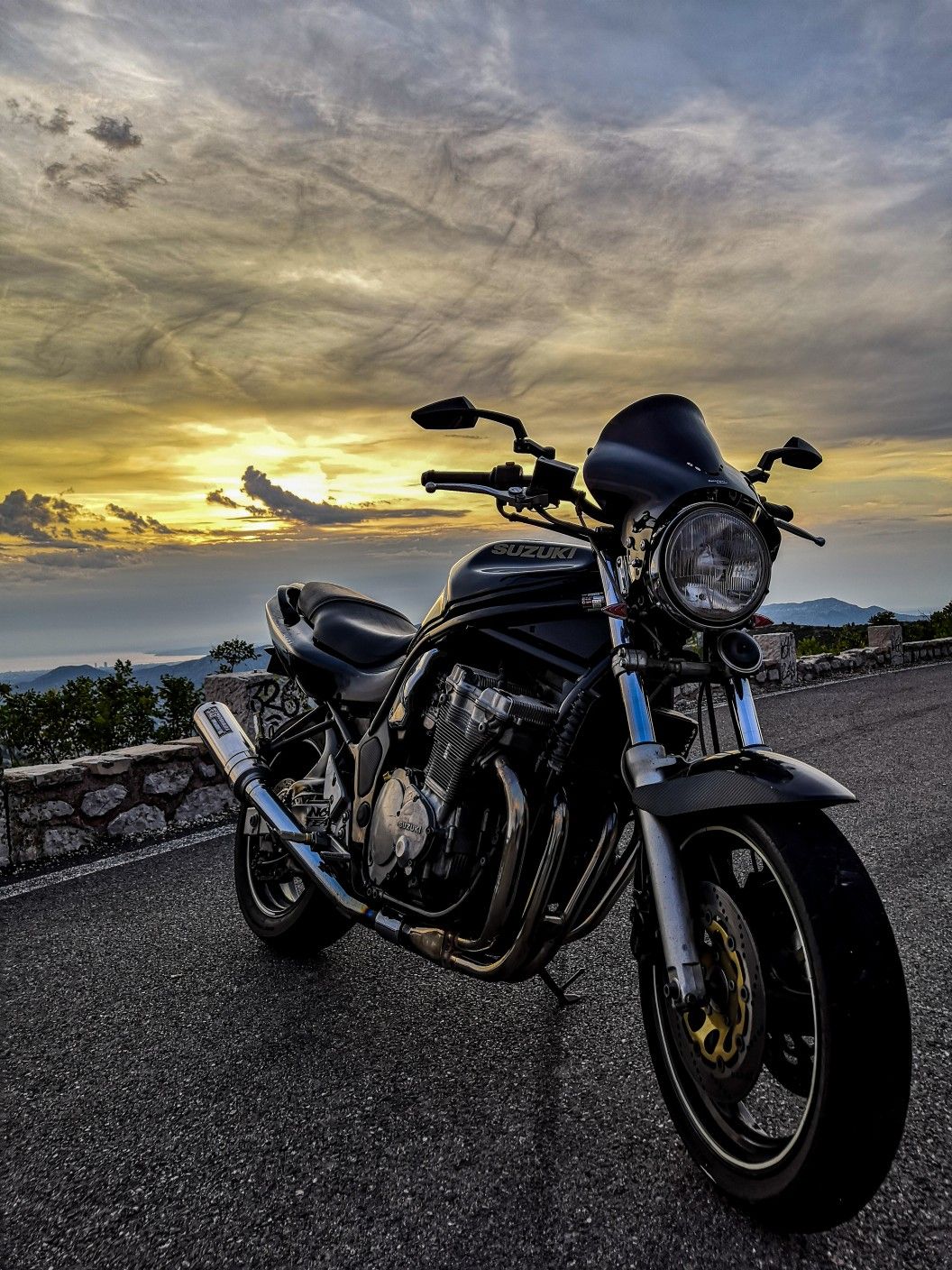 1056x1408  Сузуки Бандит *** **** | Сузуки бандит, Бандит, Кроссбайки