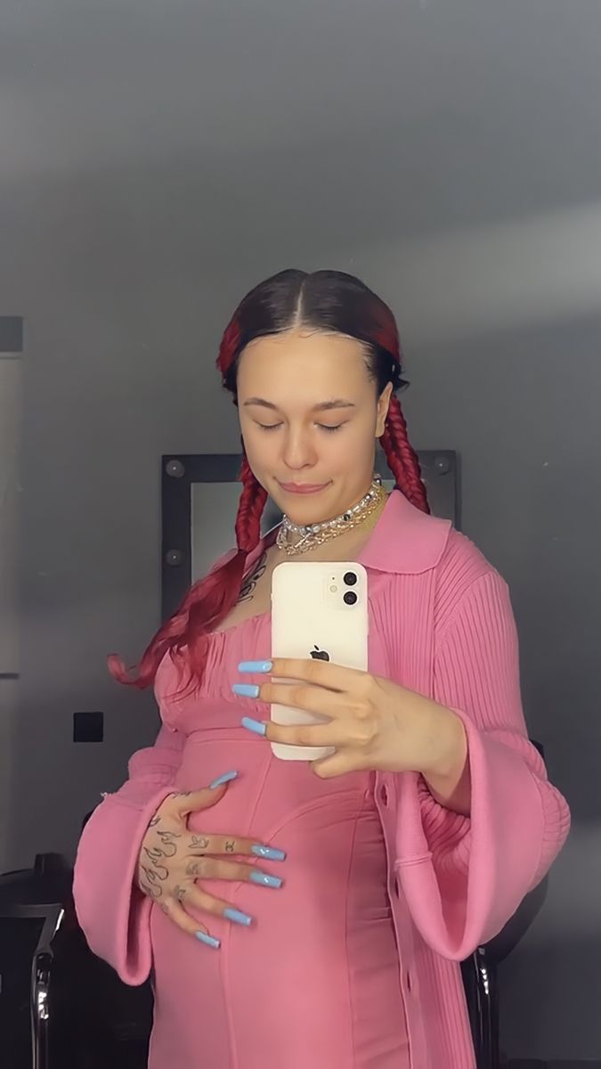 675x1200  Инстасамка🤍 | Самка, Фотографии, Беременность