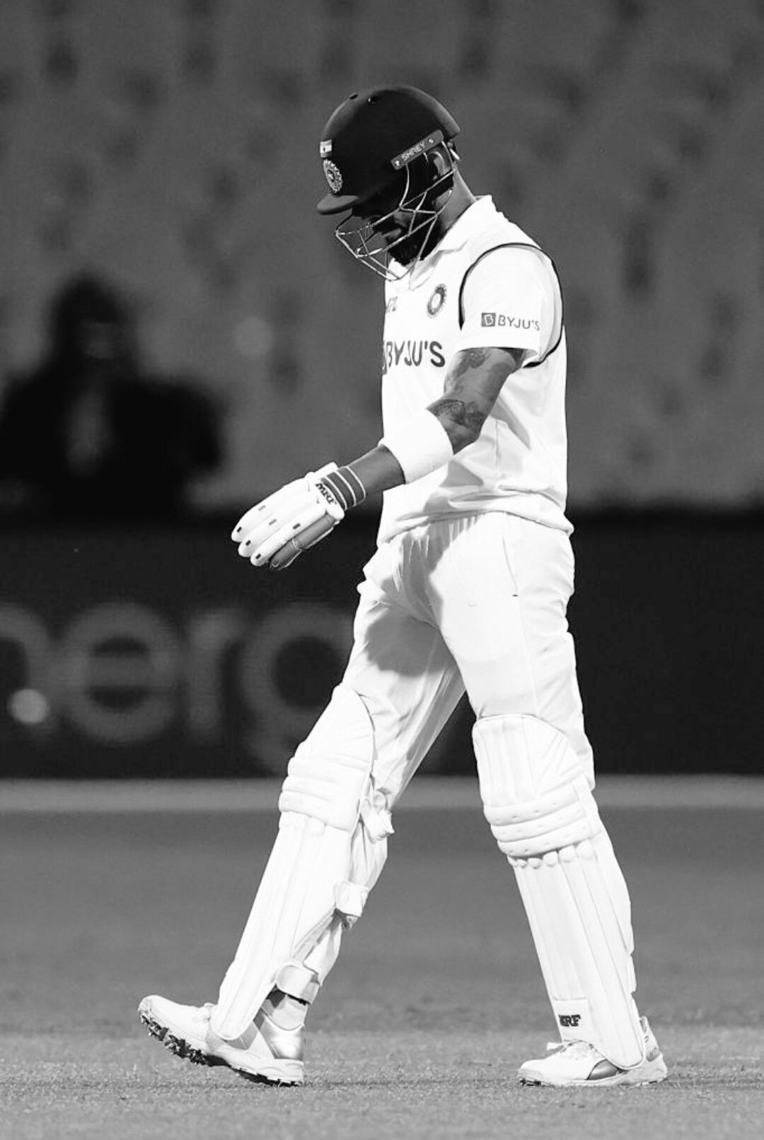 1080x1612  Скачать обои Virat Kohli Test Cricket | МобКубок