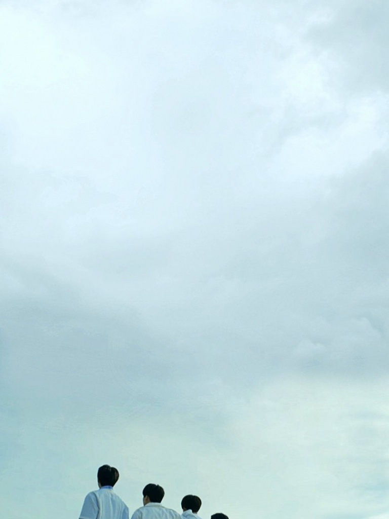 768x1024  Wallpaper Euphoria в 2020 году | Euphoria Retro wallpaper iphone Purple aesthetic