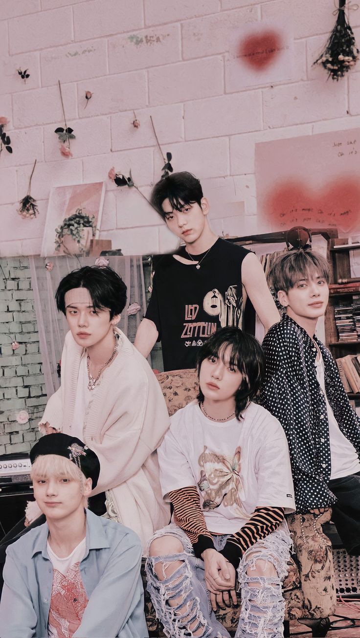 736x1305  Субин Обои🧸 (@SOOBINwallpaper) / X