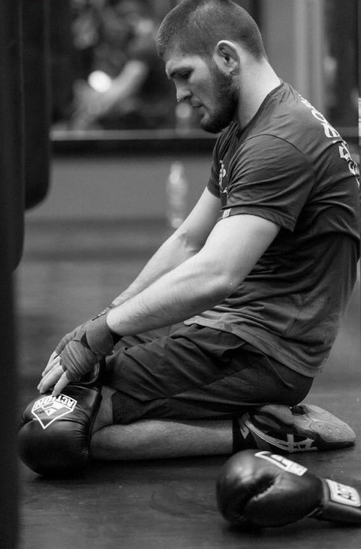 736x1121  В Таджикистане бурно развиваются смешанные единоборства