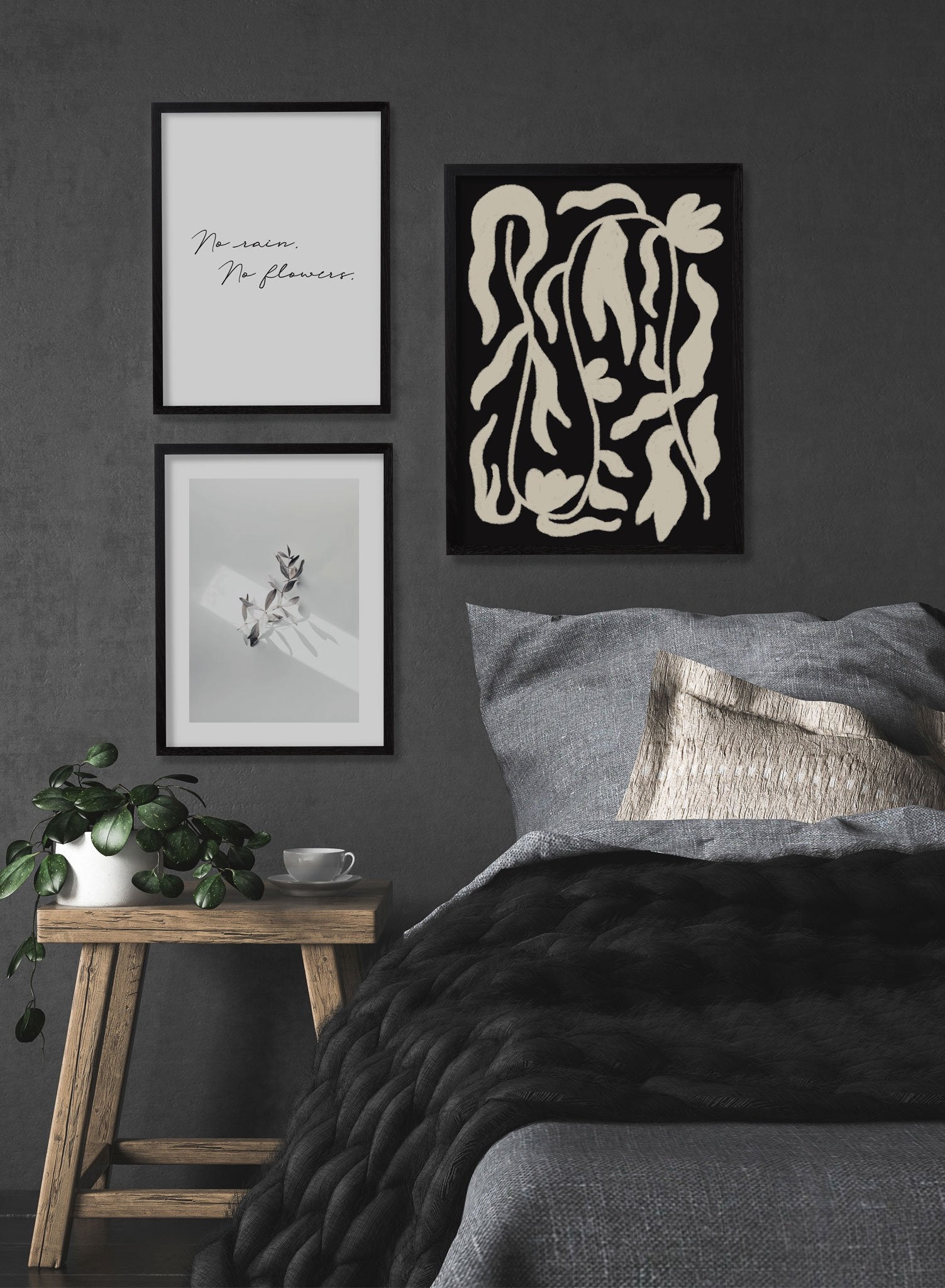 1503x2048  Серпантин в черном цвете | Абстрактная листва на противоположной стене