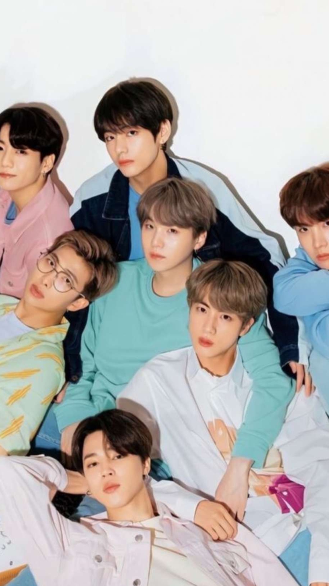 1080x1920  Wallpaper #bts #seokjin #jimin #jungkook #suga #yoongi #jhope #hoseok #lockscreen #rm #namjoon #kpop #taehyung #v #jin | Bts Wallpaper, Bts, Групповые фотографии Bts