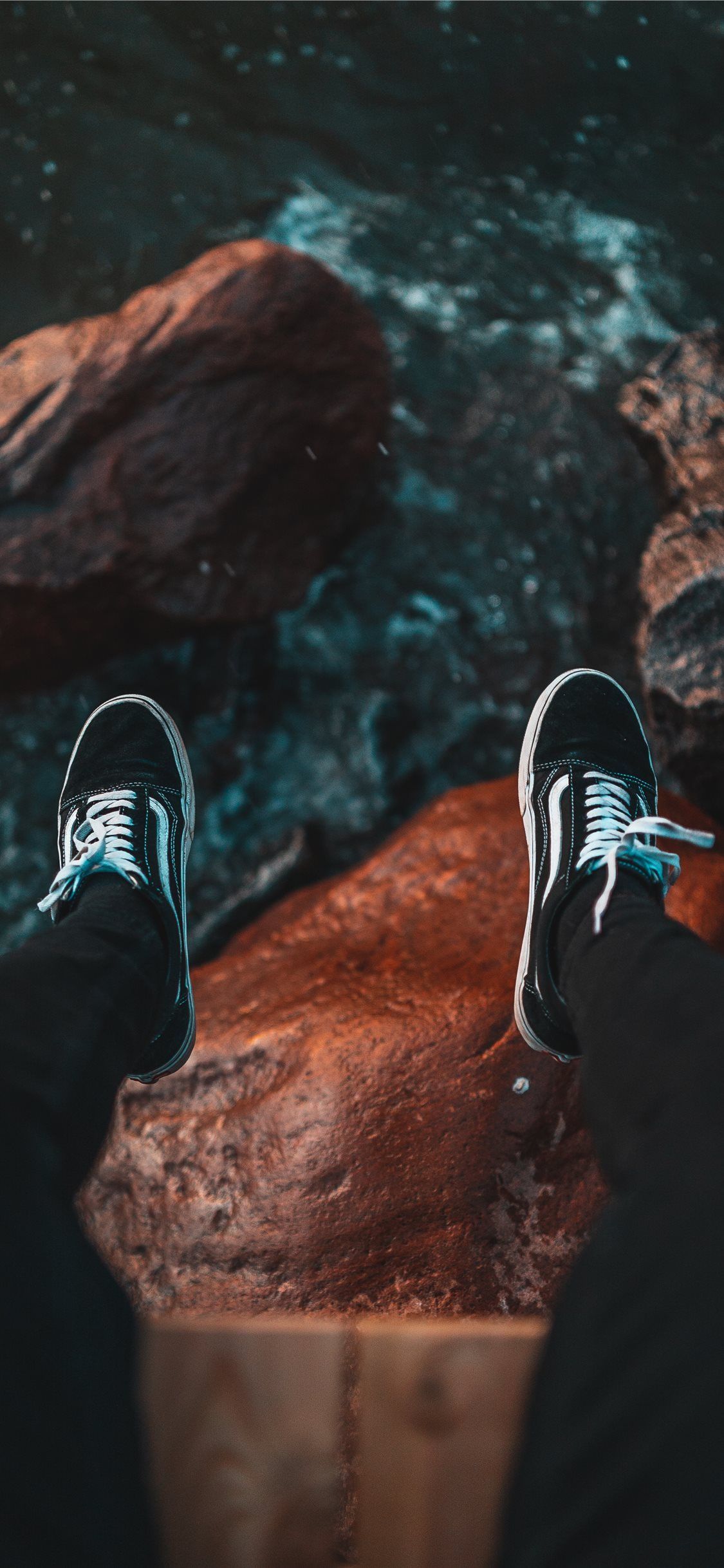 1125x2436  Бесплатно загрузите обои Мариестад, Швеция, украсьте свой iPhone. #Мариестад #Швеция #Нога #подкрадываться… | Обои для телефона Android, Обои для Iphone, Обои для телефона