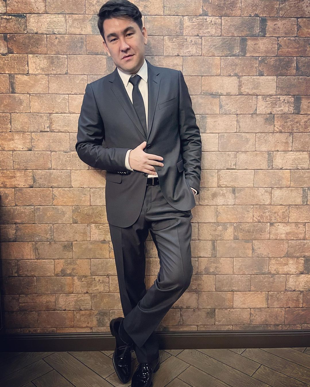 1080x1350  Азамат Мусагалиев: «Для меня было важно стать успешным. Я остался  единственным кормильцем» | STARHIT