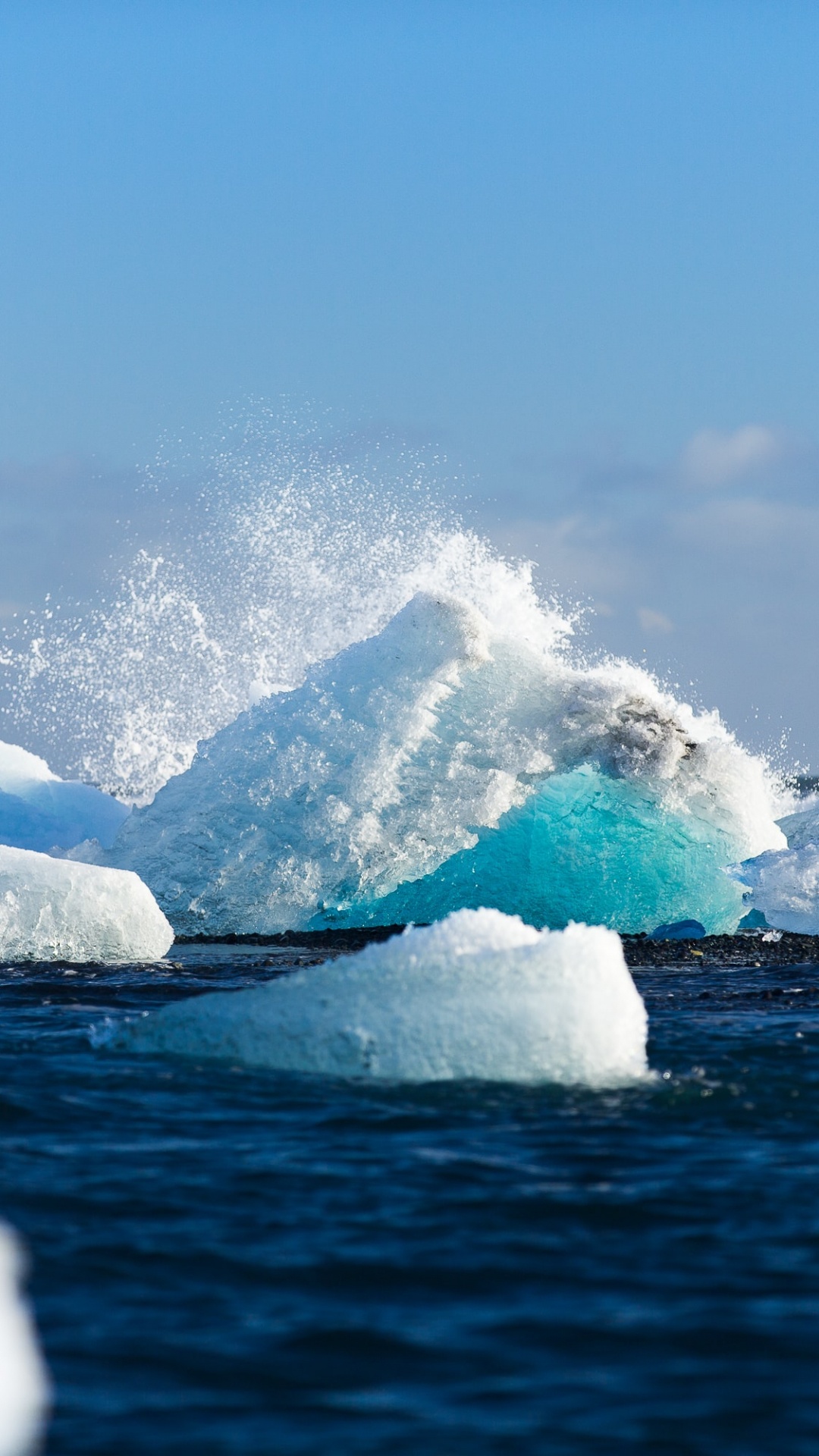 1080x1920  Обои Йокюльсадлон Лагуна, 4k, 5k, Исландия, горы, лед, небо, Jökulsárlón  Lagoon, 4k, 5k wallpaper, 8k, Iceland, mountains, ice, sky, ОС #6291