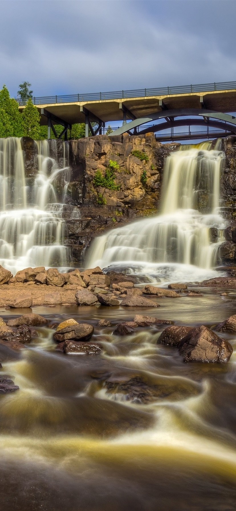 828x1792  Prestigious Textiles Enchanted 1664/601 Обои | Крыжовник 