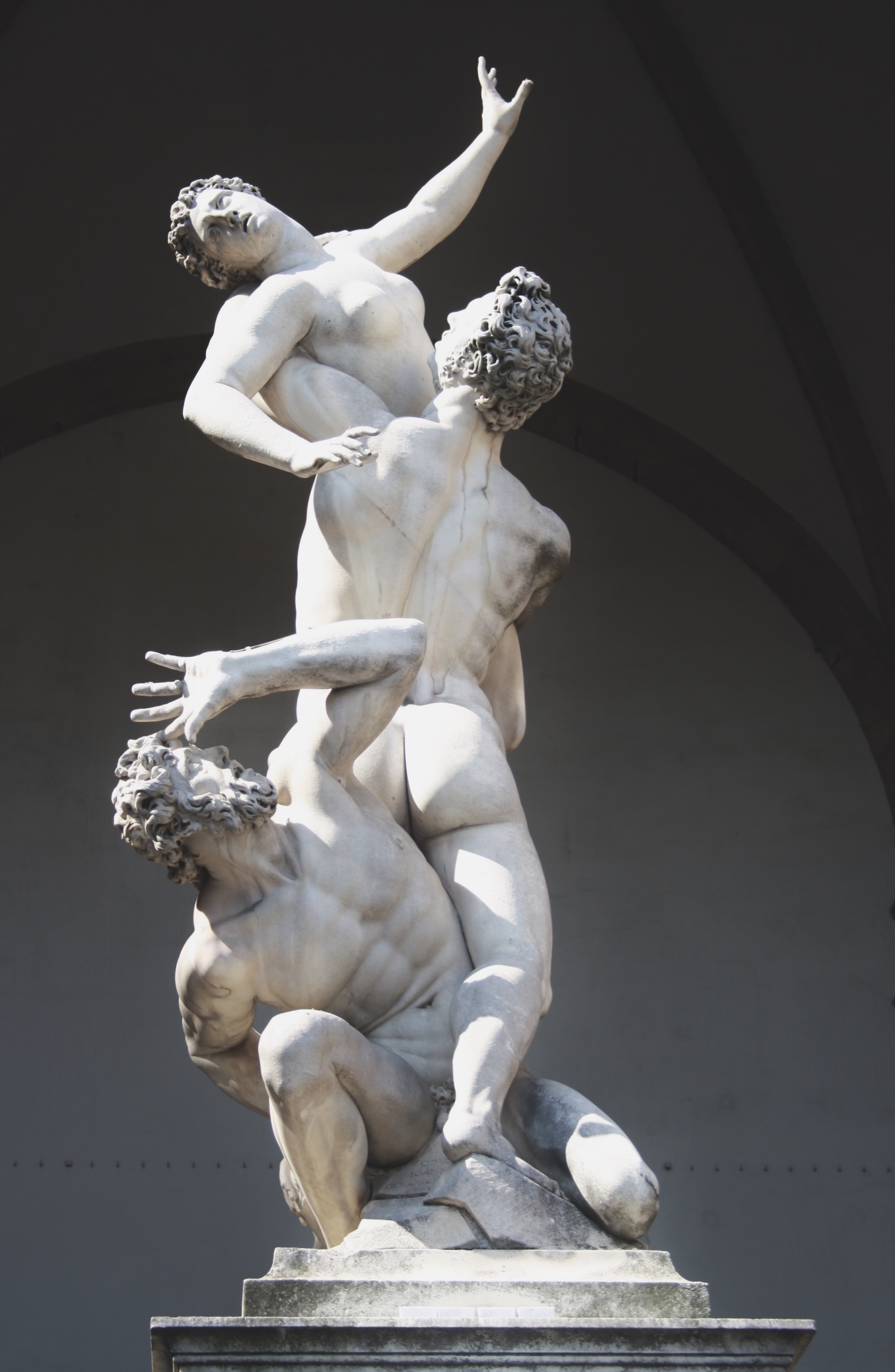 2454x3761   100+ скульптурных картинок | Скачать бесплатные изображения на Unsplash