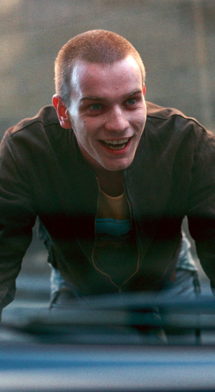 690x1260   Эван МакГрегор Макгрегор рубашка Фон Schottische schauspieler Schauspieler Promis