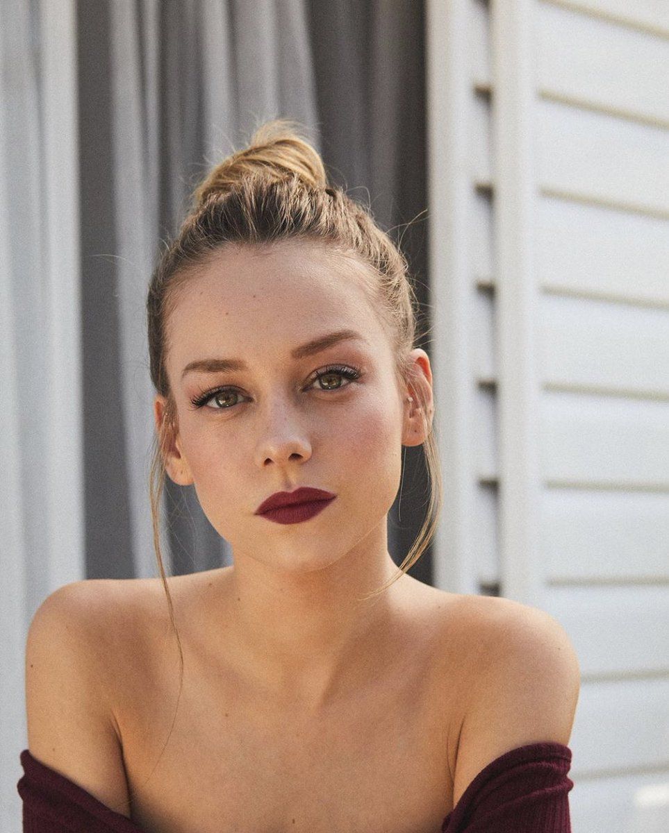 963x1200   ✅ [50+] Ester Expósito HD Wallpapers (фон рабочего стола / Android / iPhone) (1080p 4k) (1080x1350) (2020) 