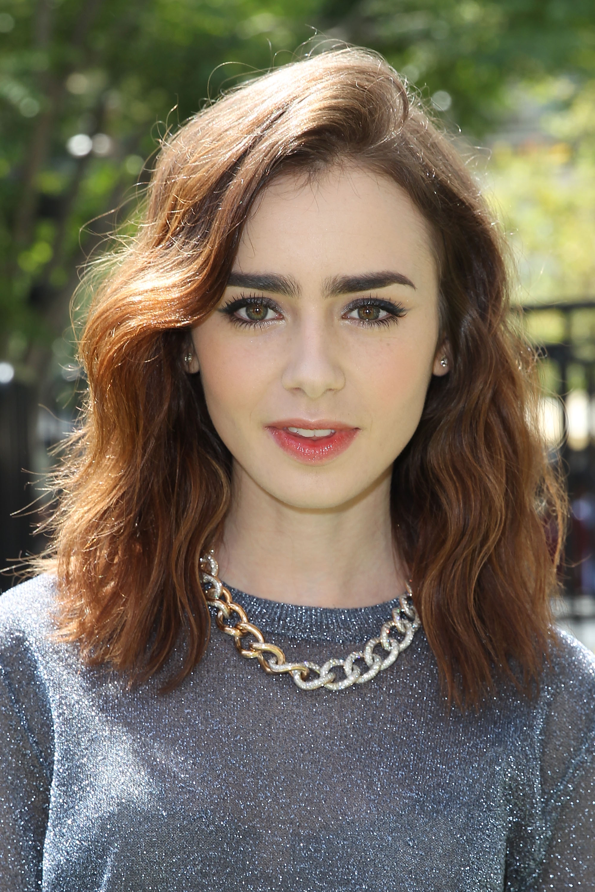 2000x3000   Celebrity / Lily Collins (1080x2160) ID обоев: 809005 - Mobile Abyss